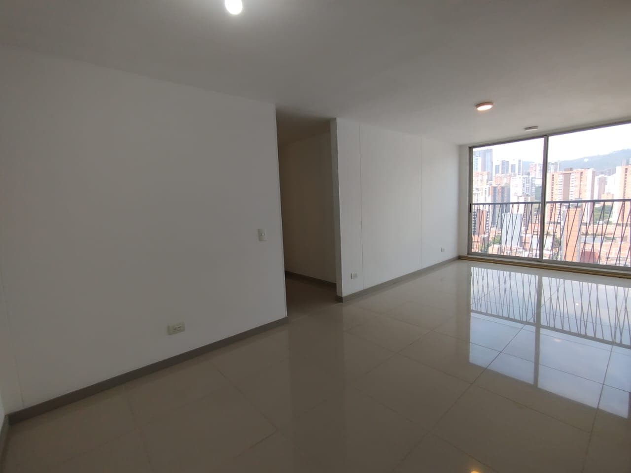 Apartamento en arriendo en Sabaneta — foto 2 de 20