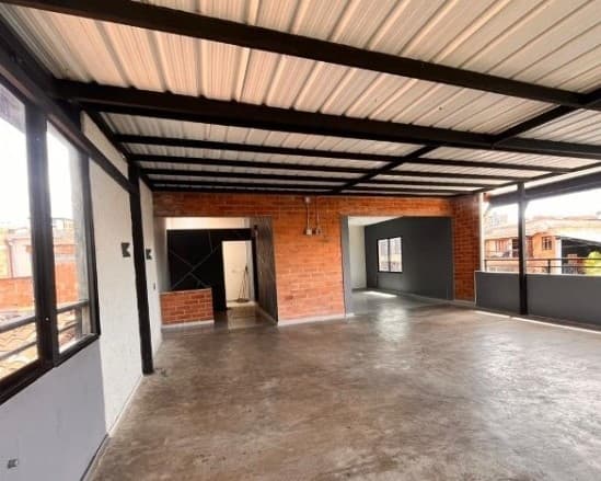 Local en arriendo en Rionegro — foto 1 de 11