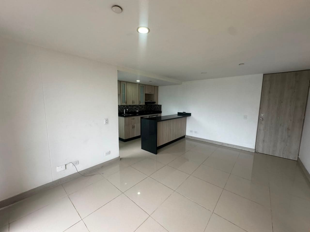 Apartamento en arriendo en Las Antillas, Envigado — foto 3 de 15