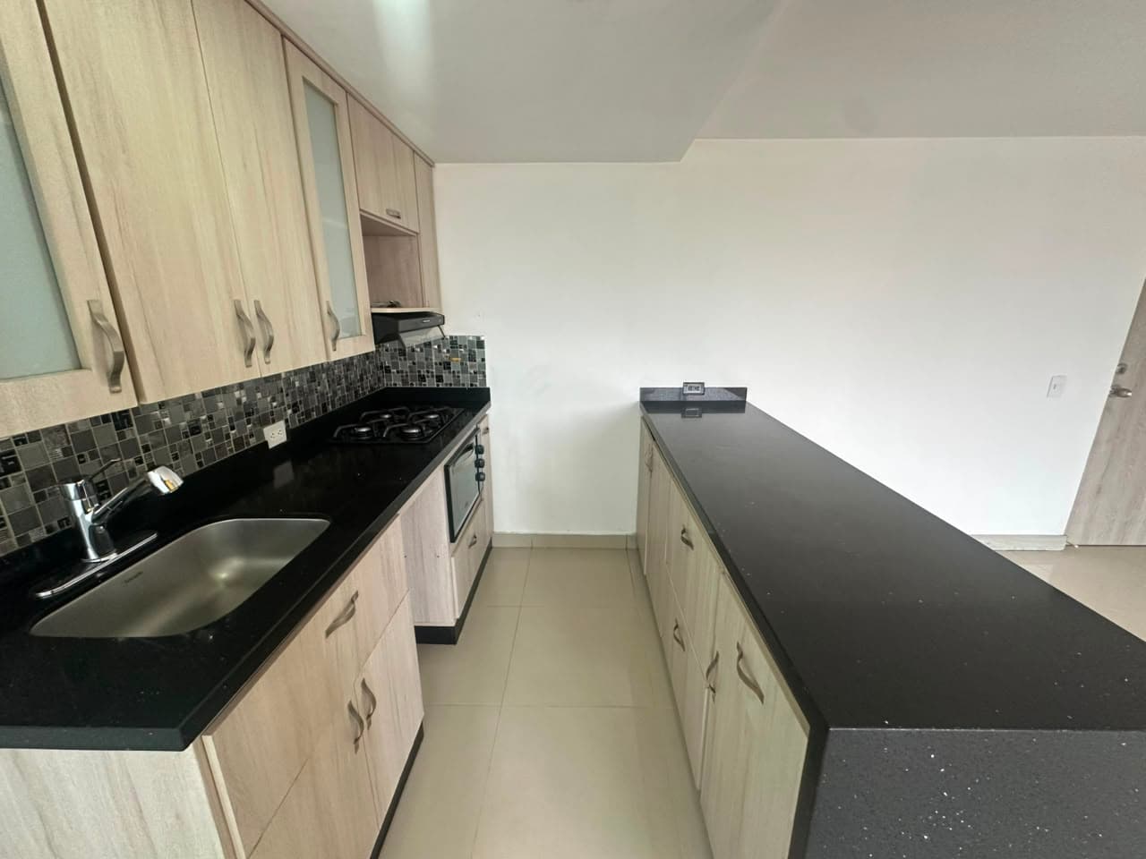 Apartamento en arriendo en Las Antillas, Envigado — foto 5 de 15