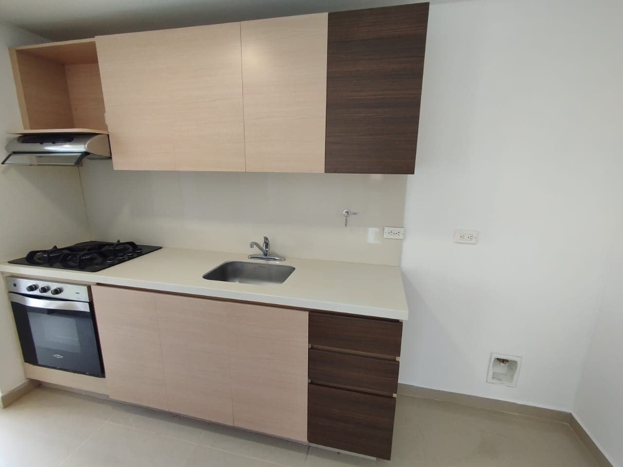 Apartamento en arriendo en Vegas De San Jose, Sabaneta — foto 4 de 20
