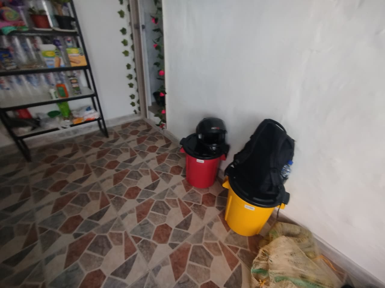 Local en arriendo en La Candelaria, Centro, Medellín — foto 3 de 12