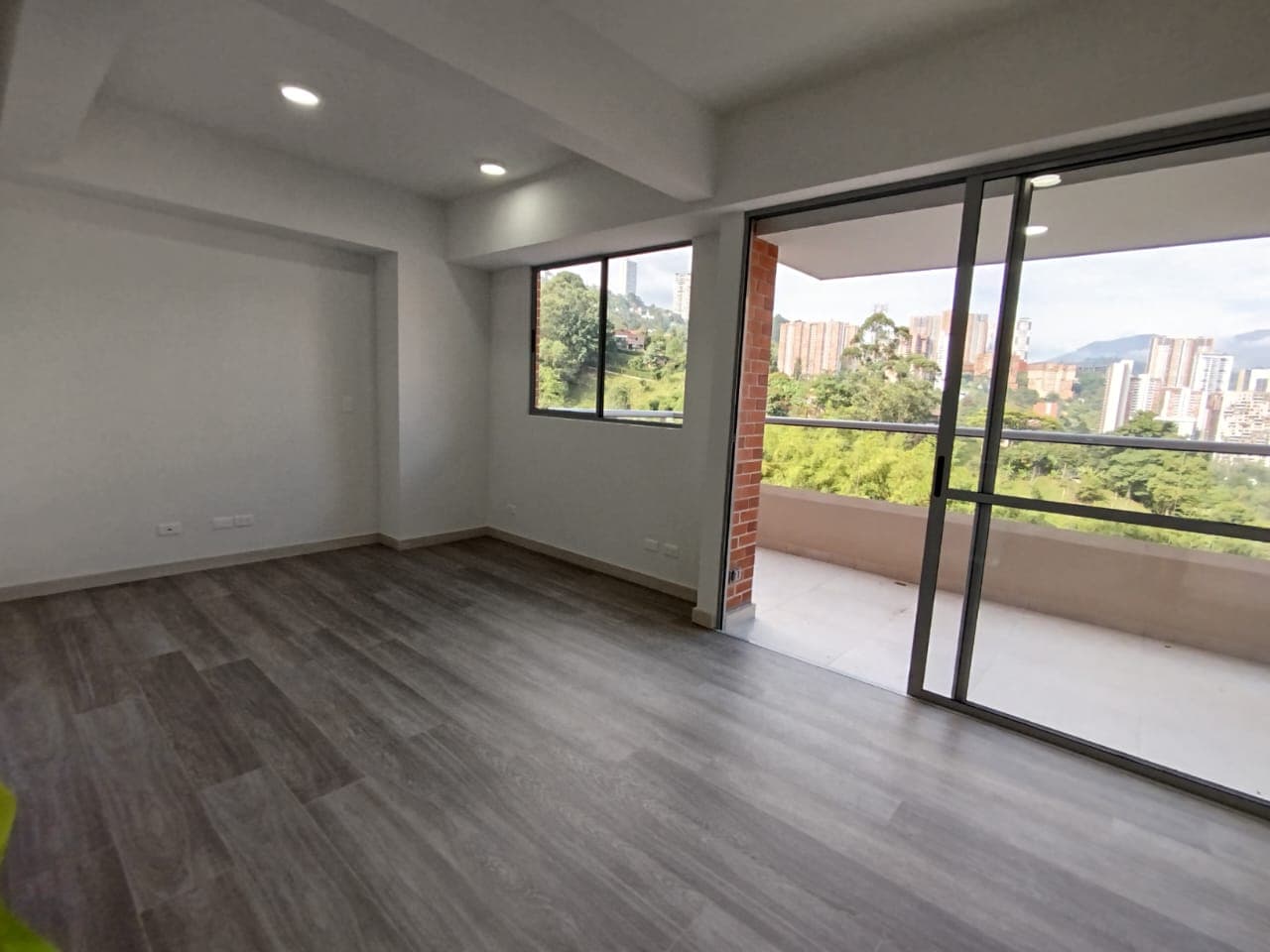 Apartamento en arriendo en Maria Auxiliadora, Sabaneta — foto 2 de 15