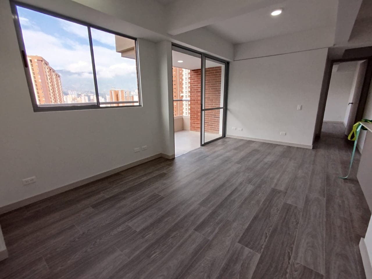 Apartamento en arriendo en Maria Auxiliadora, Sabaneta — foto 3 de 15