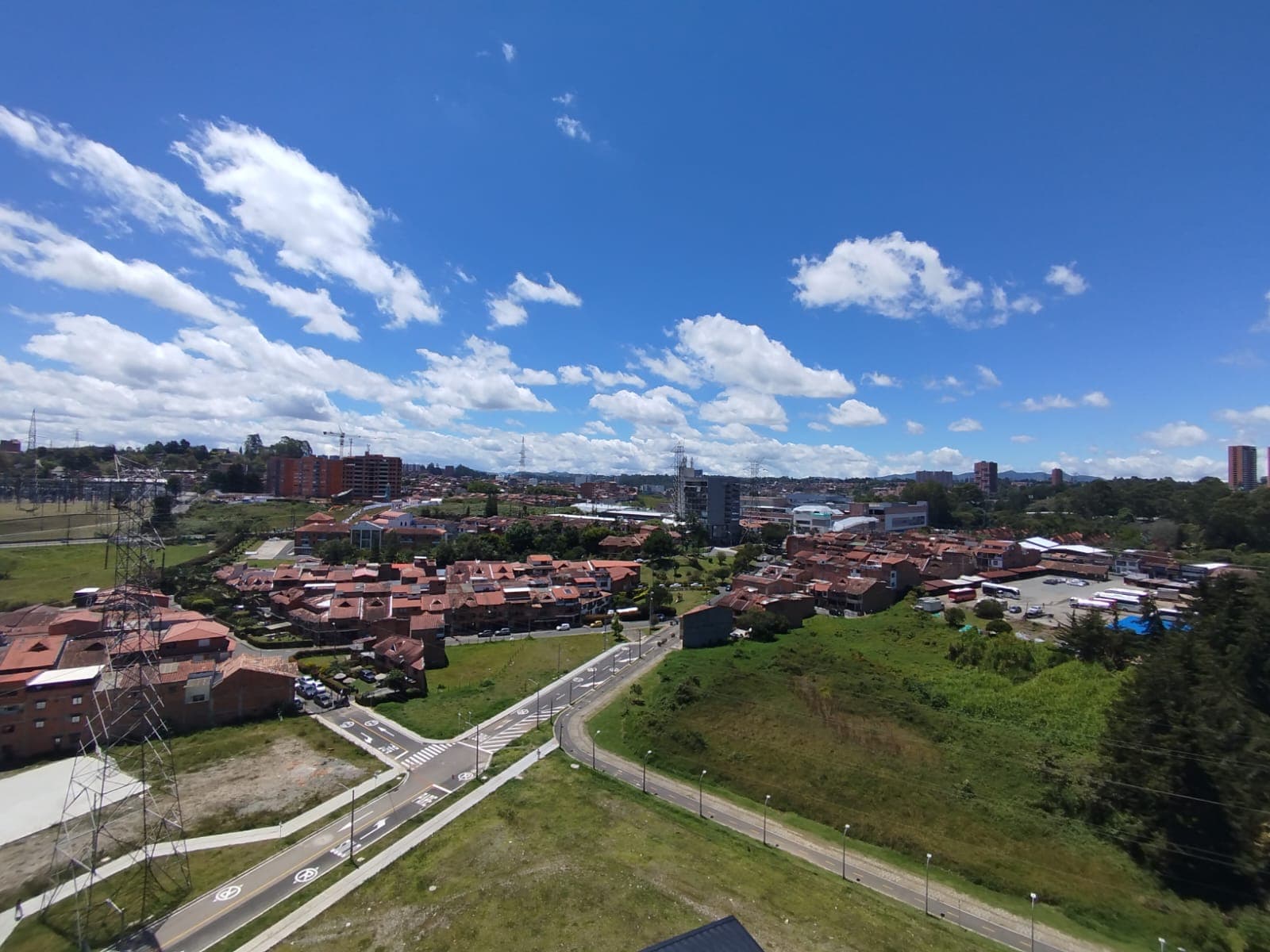 Apartamento en arriendo en Rionegro — foto 1 de 16