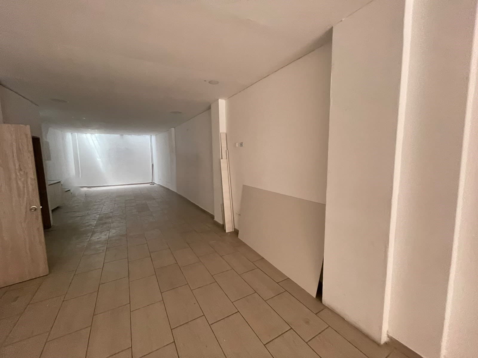 Local en arriendo en Belen, Medellín — foto 3 de 12