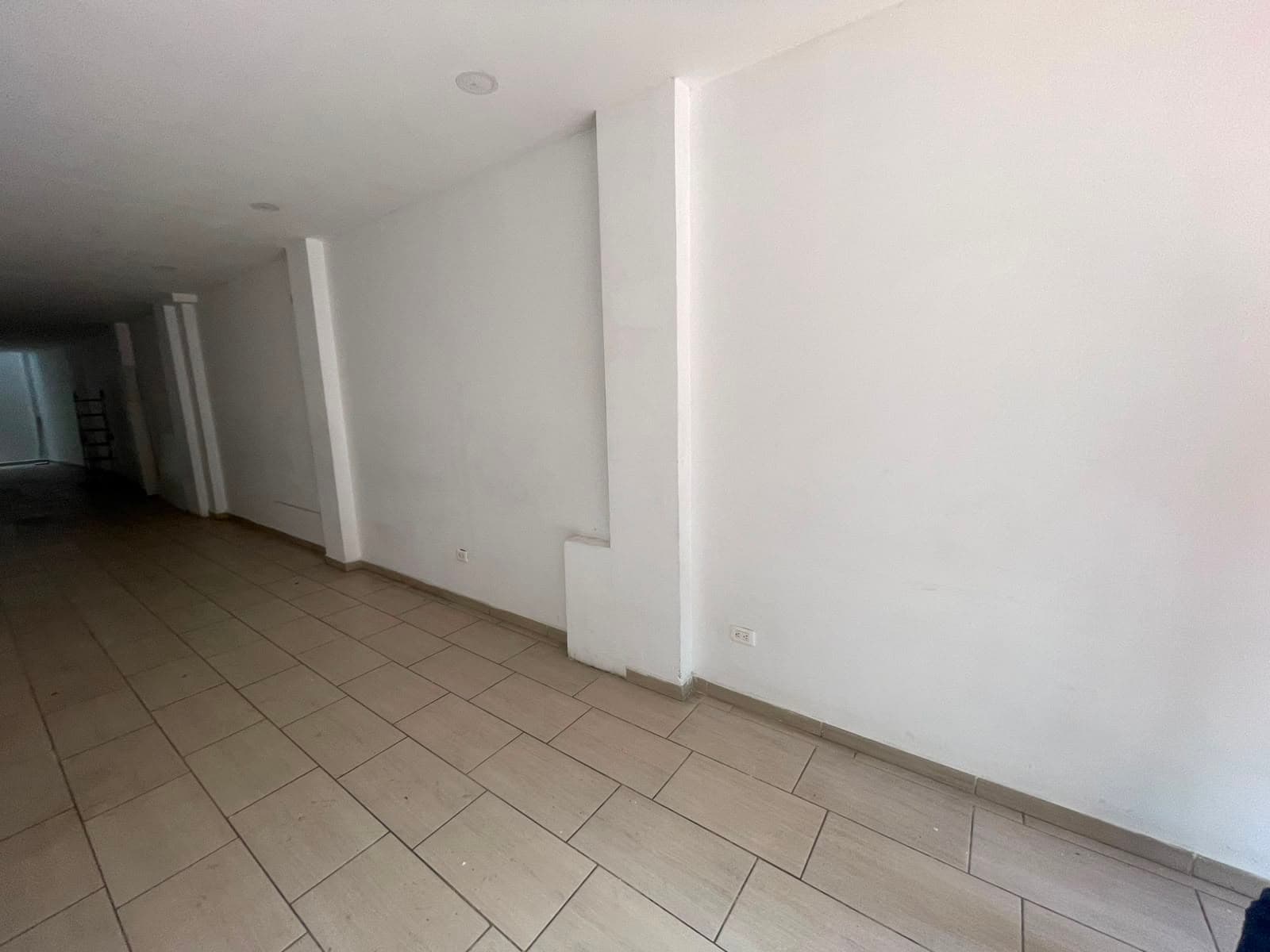 Local en arriendo en Belen, Medellín — foto 4 de 12