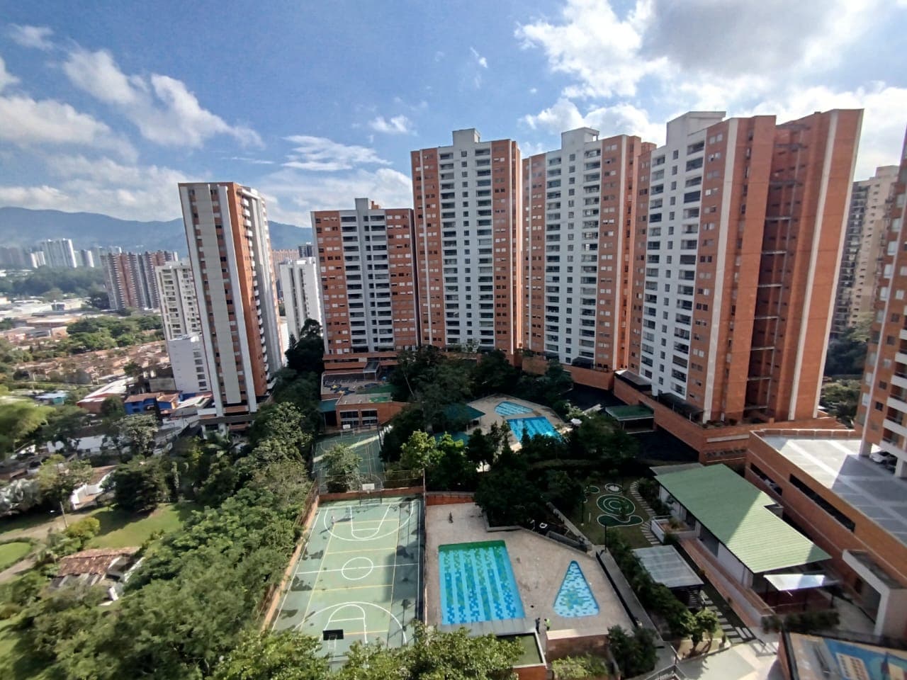 Apartamento en arriendo en Sabaneta — foto 1 de 20