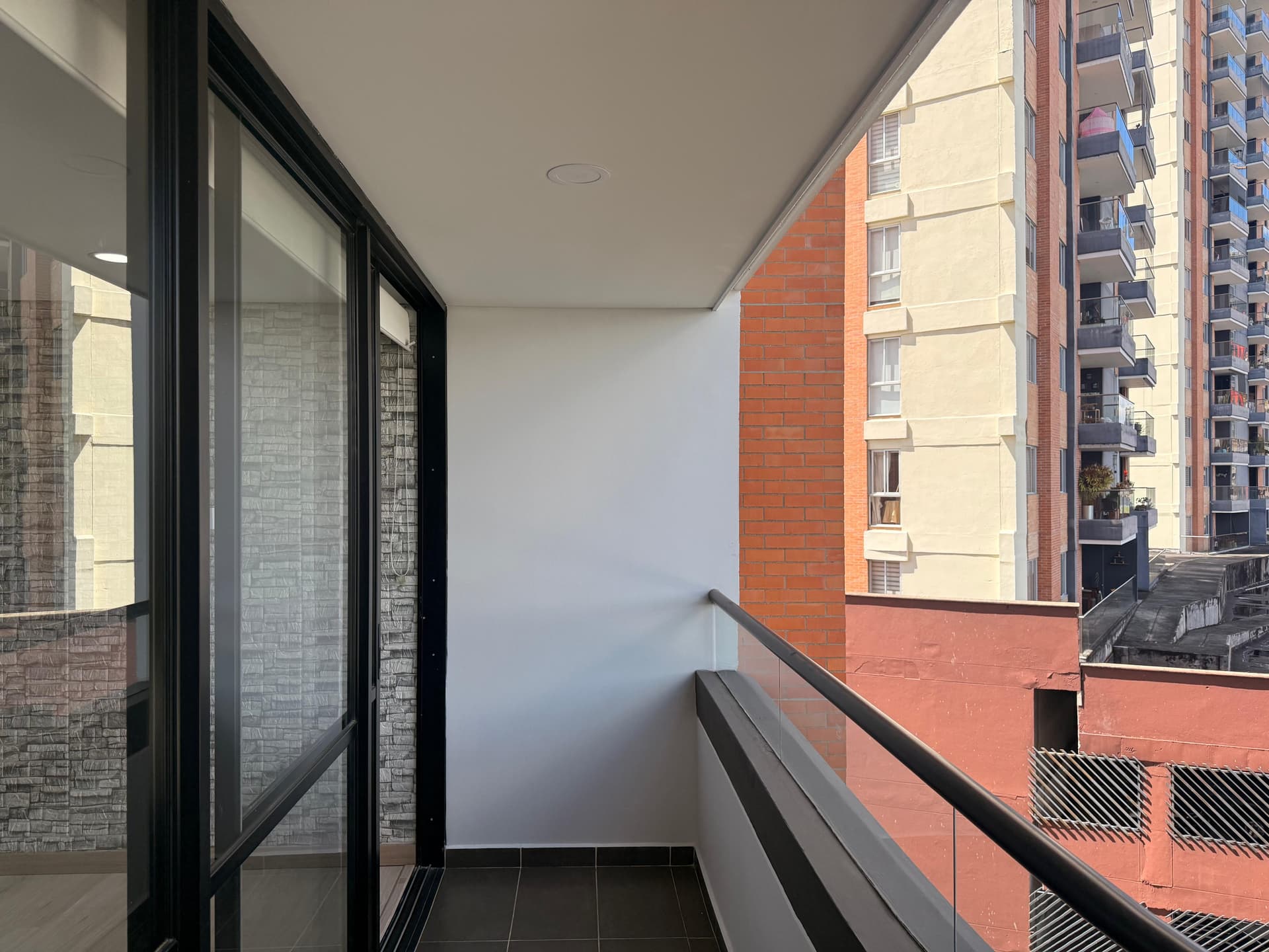 Apartamento en arriendo en San Antonio De Pereira, Rionegro — foto 1 de 20