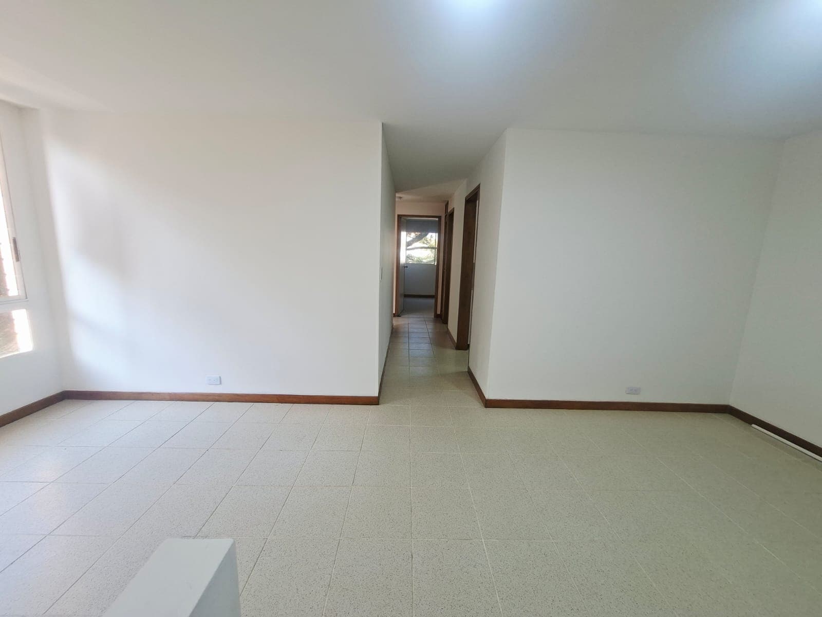 Apartamento en arriendo en El Tesoro, Poblado, Medellín — foto 5 de 13