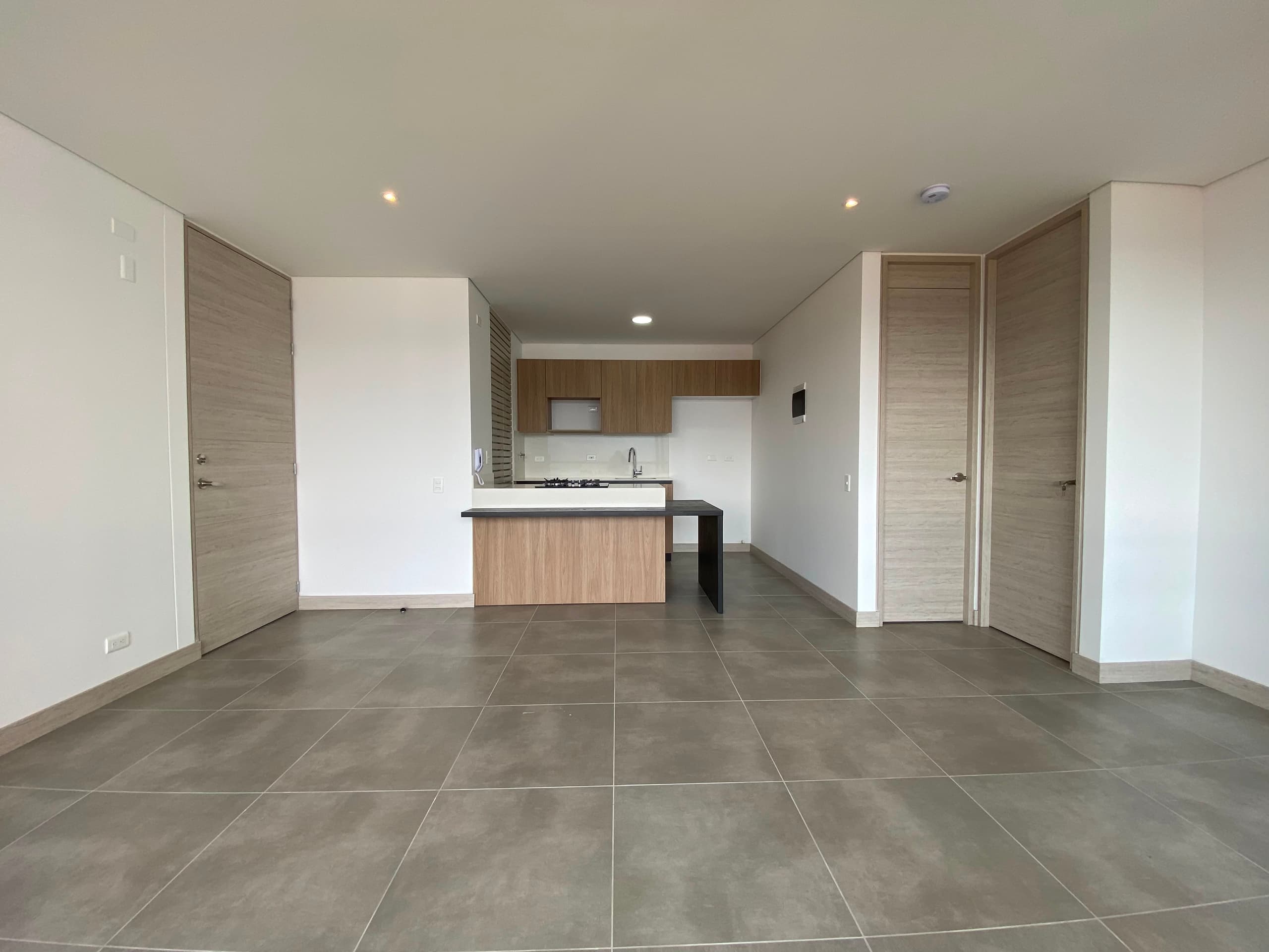 Apartamento en arriendo en Los Balsos, Poblado, Medellín — foto 5 de 20