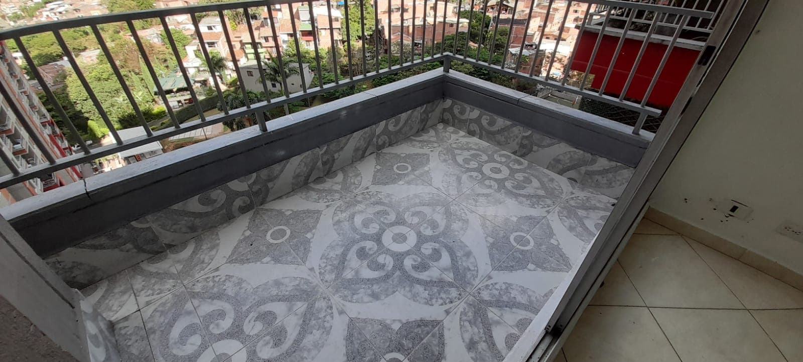 Apartamento en arriendo en Madera, Bello — foto 3 de 20