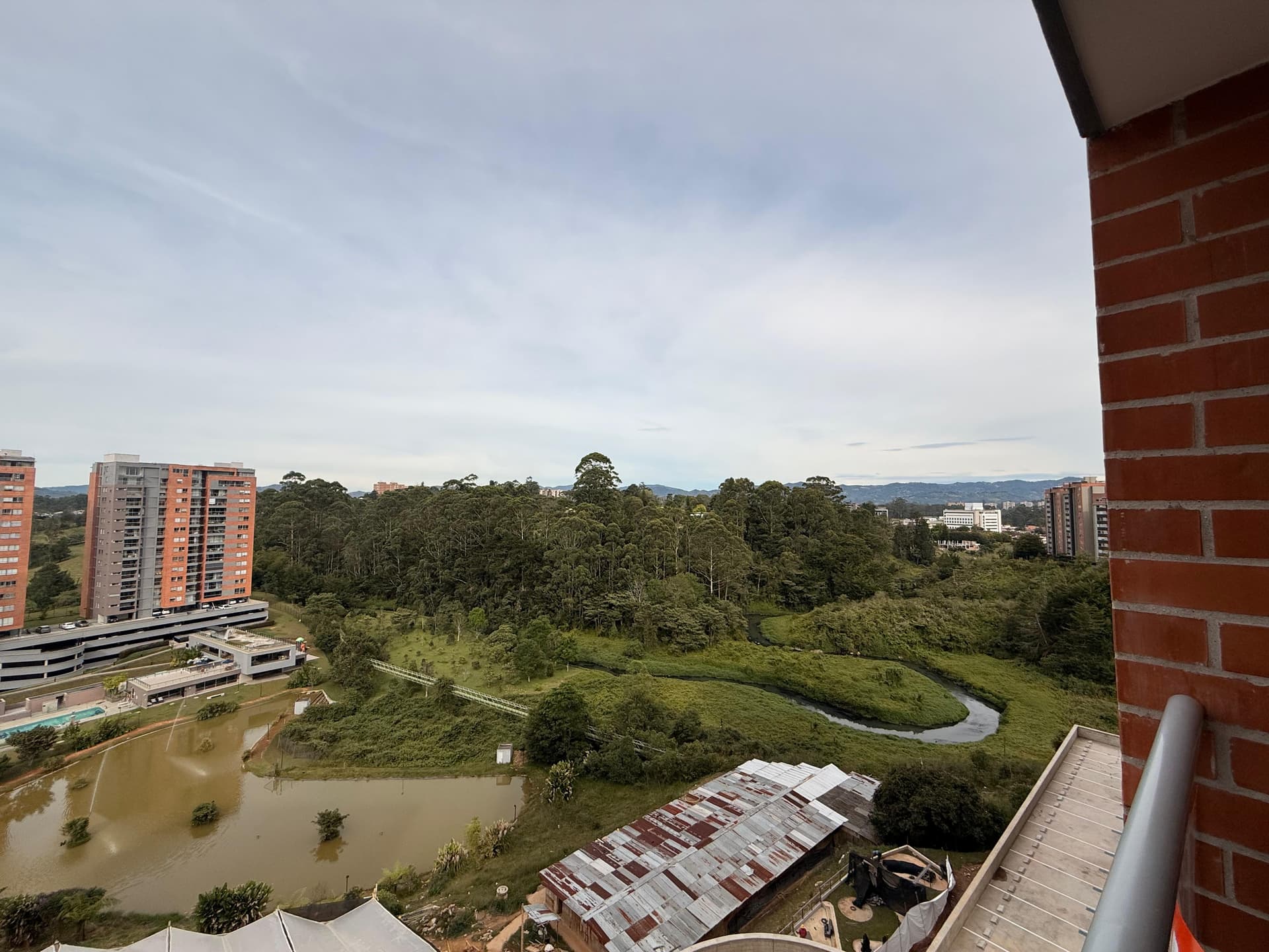 Apartamento en arriendo en Rionegro — foto 1 de 16