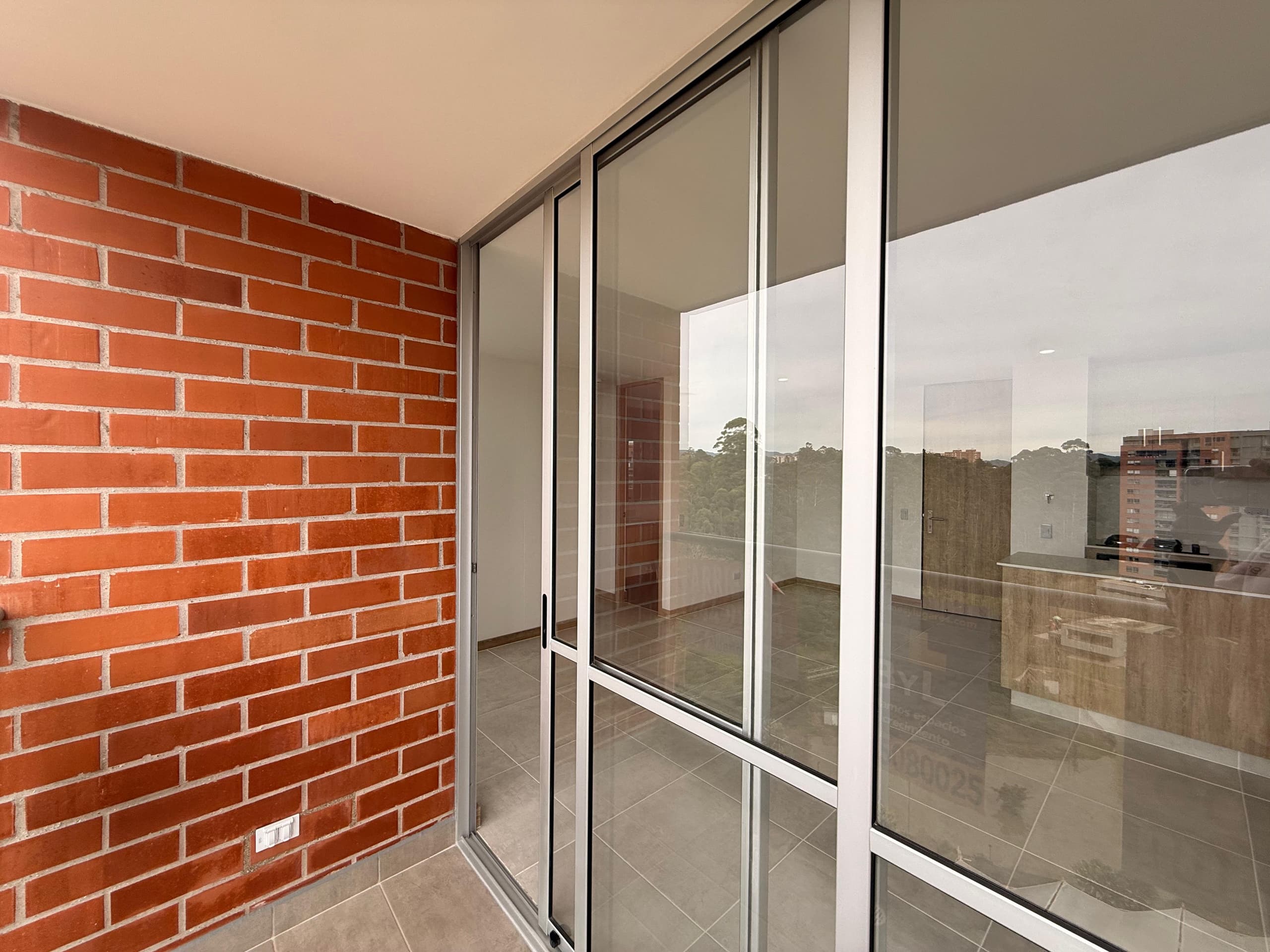 Apartamento en arriendo en Rionegro — foto 2 de 16