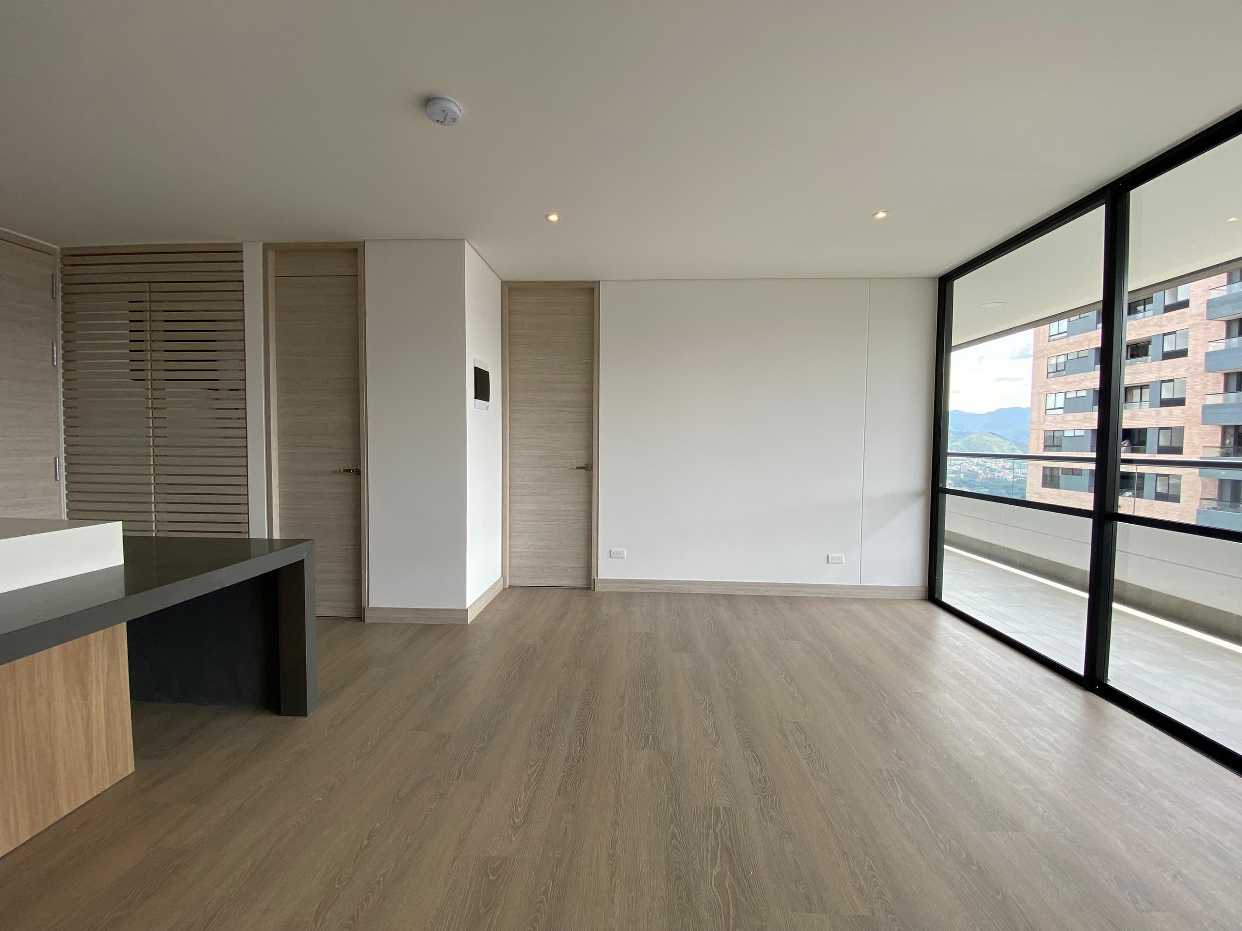 Apartamento en arriendo en Los Balsos, Poblado, Medellín — foto 5 de 20
