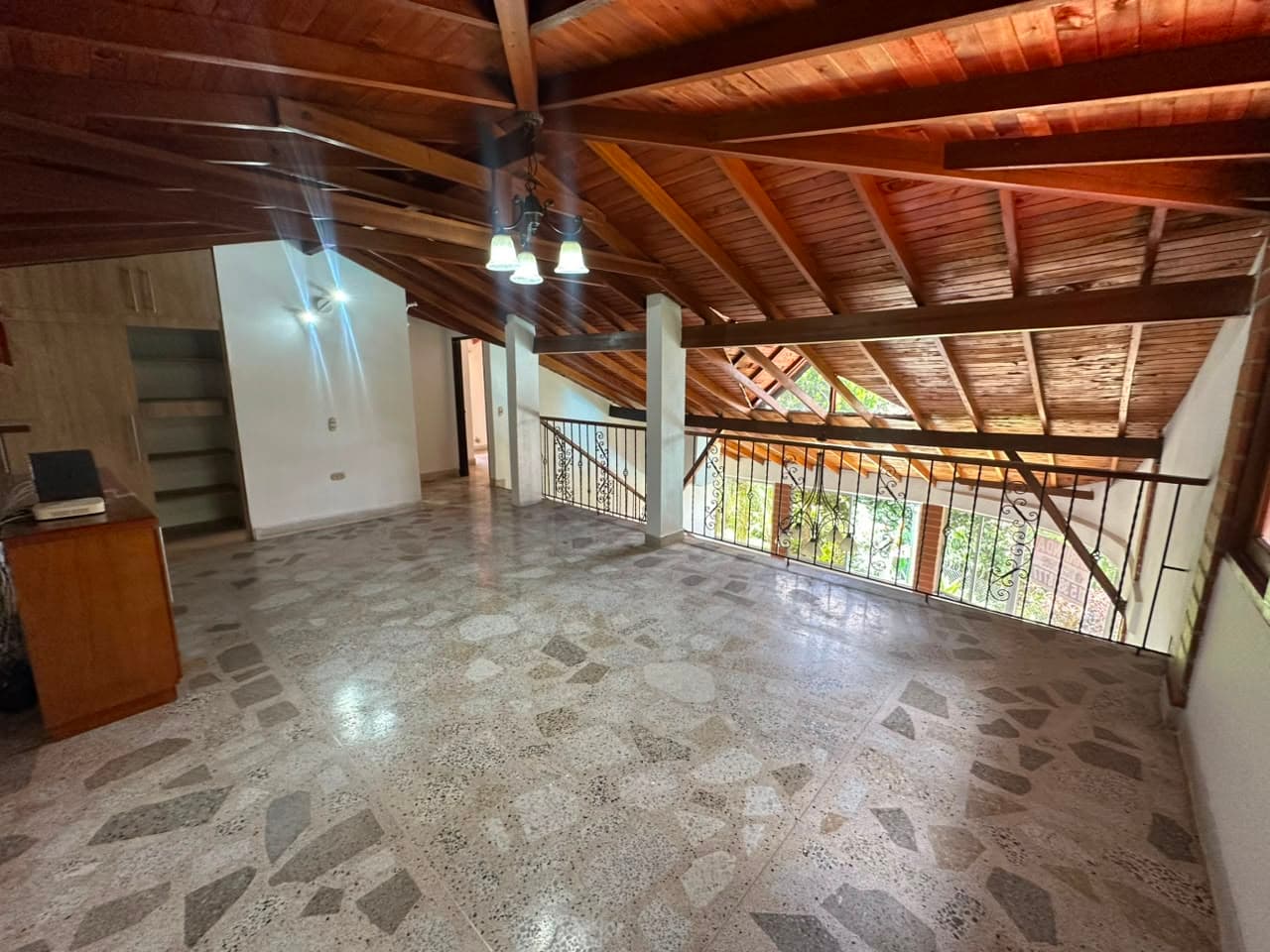 Casa Vivienda en arriendo en El Trianón, Envigado — foto 4 de 20