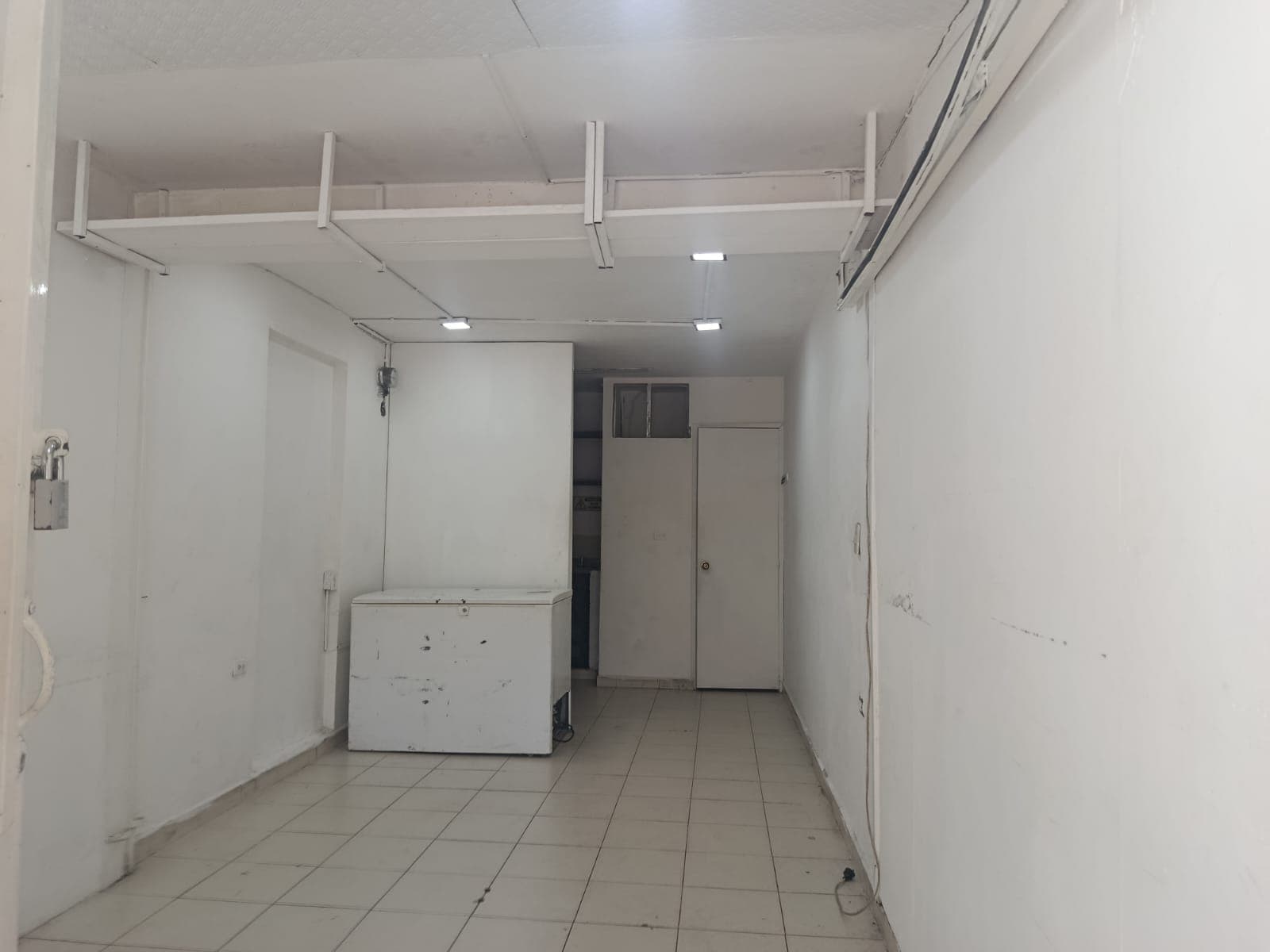 Local en arriendo en Las Playas, Belen, Medellín — foto 1 de 12
