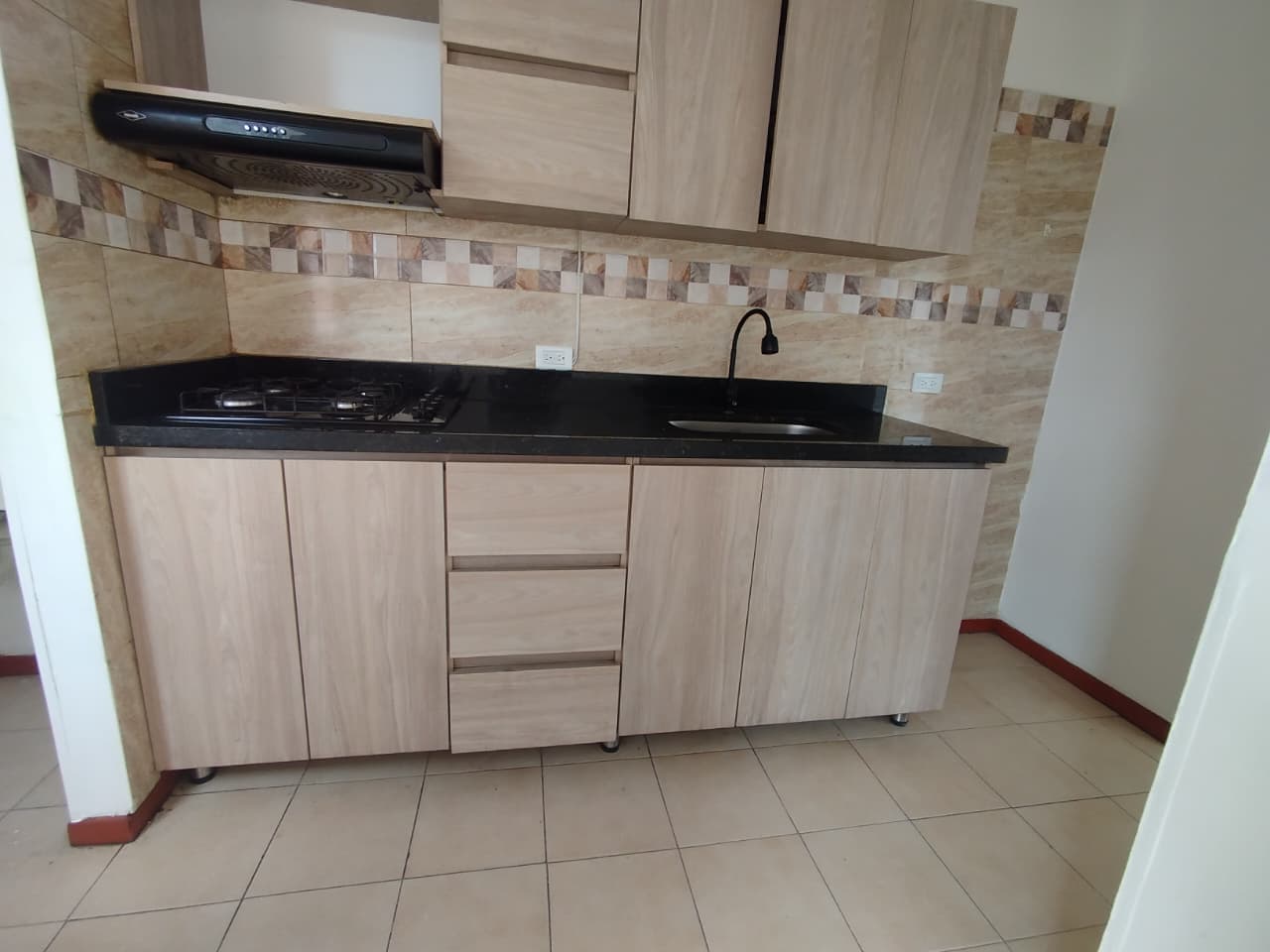 Apartamento en arriendo en Boston, Centro, Medellín — foto 2 de 13