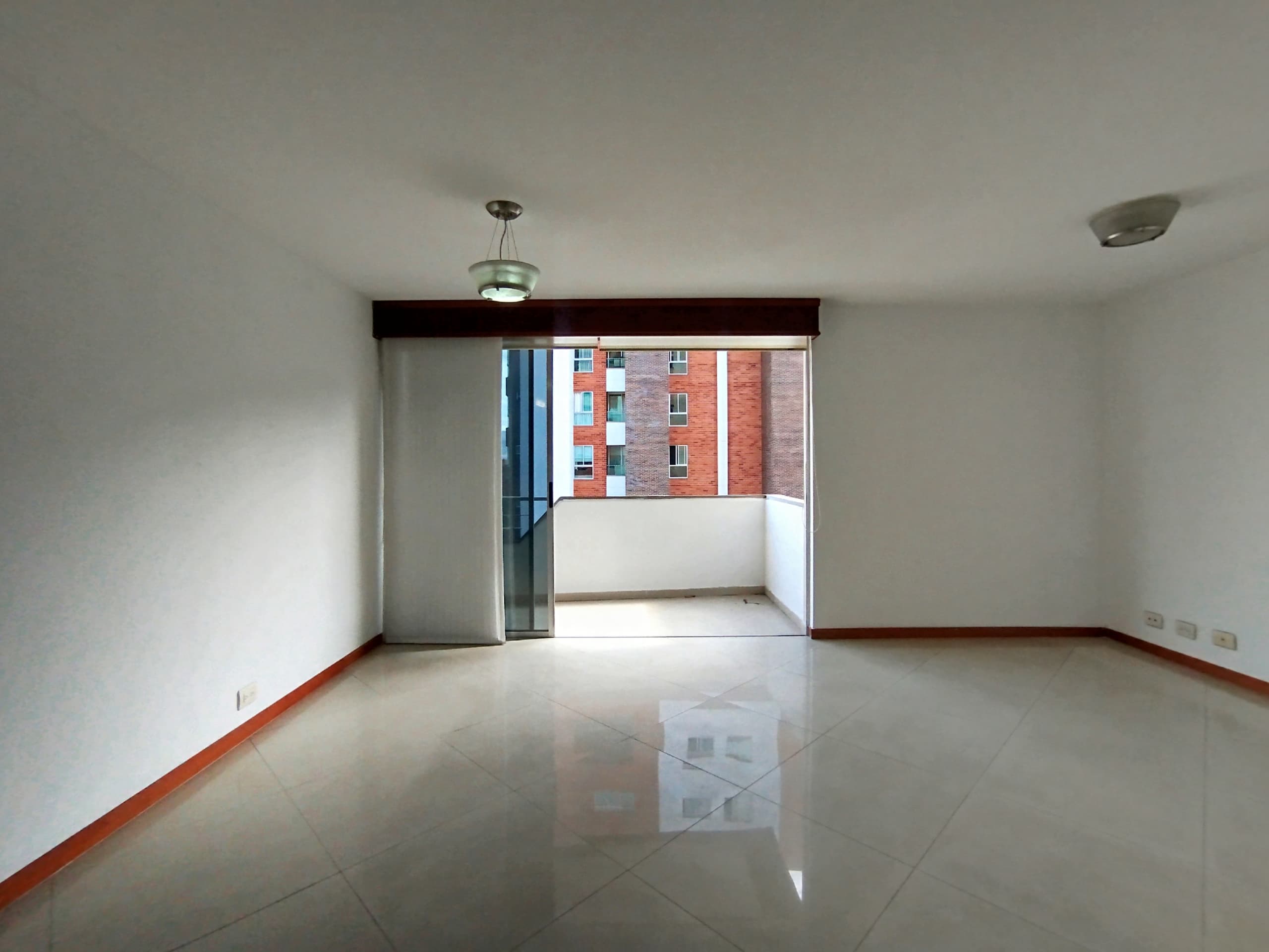 Apartamento en arriendo en Castropol, Poblado, Medellín — foto 4 de 20