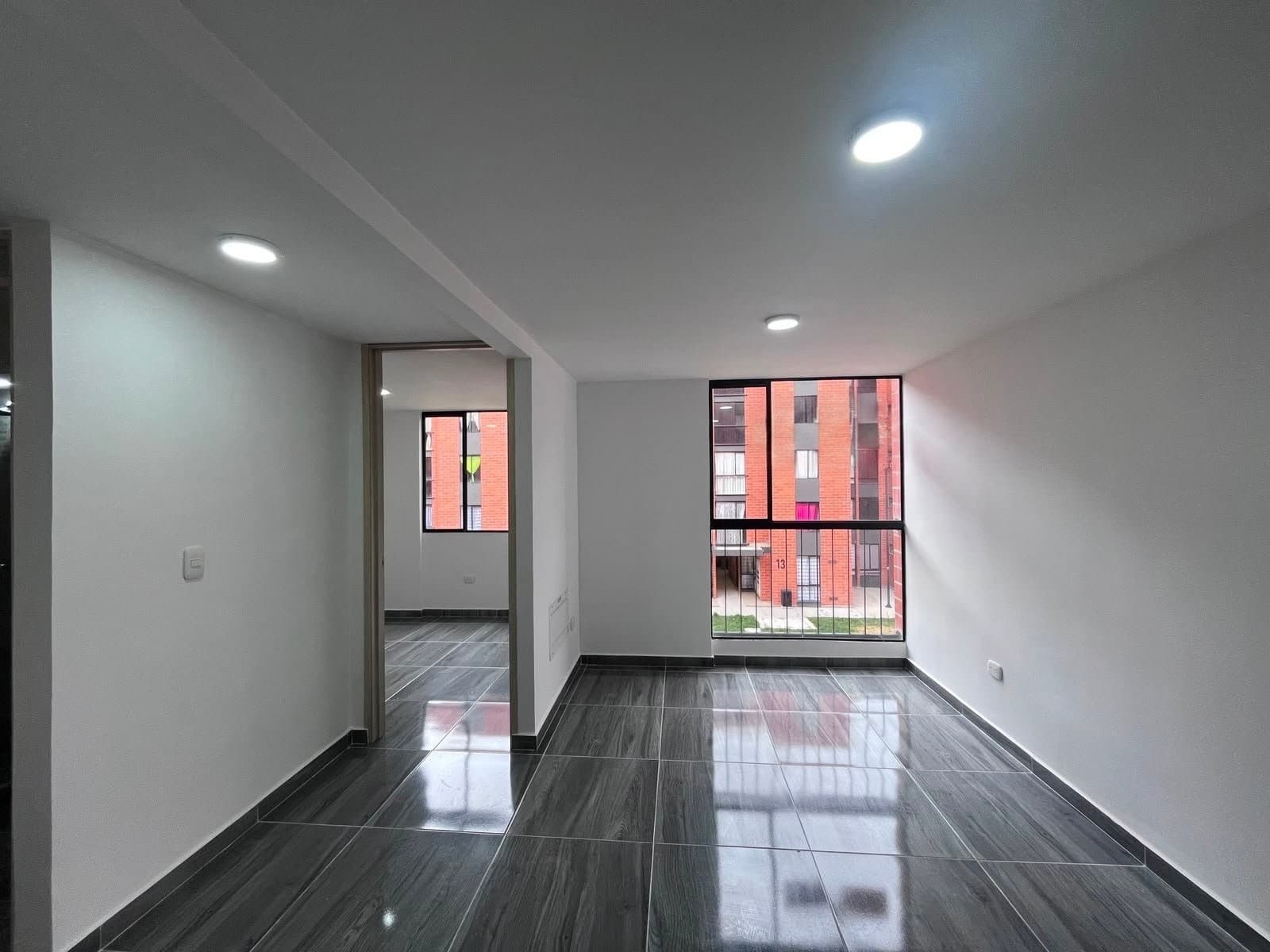 Apartamento en arriendo en Soacha — foto 1 de 12
