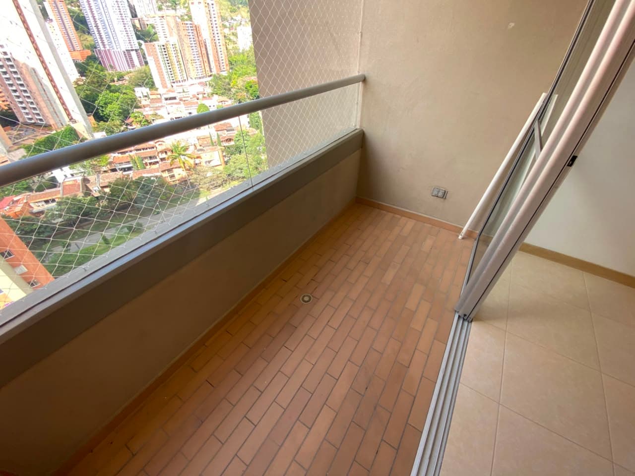 Apartamento en arriendo en Lagos De La Doctora, Sabaneta — foto 2 de 20