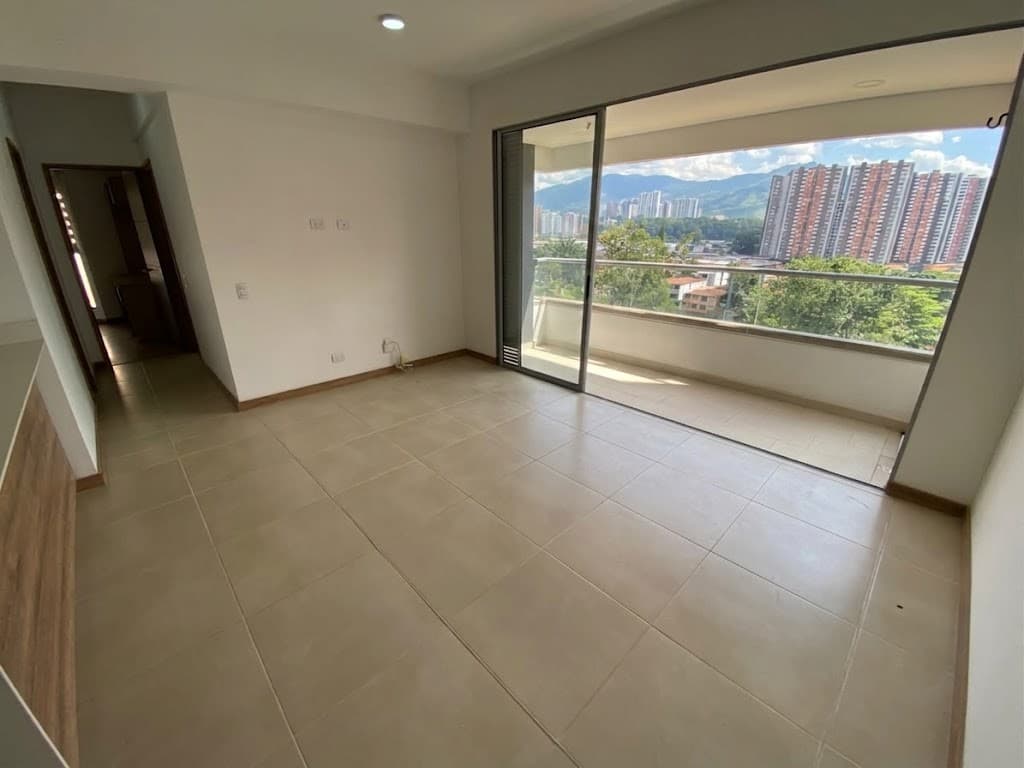 Apartamento en arriendo en Prados De, Sabaneta — foto 3 de 17
