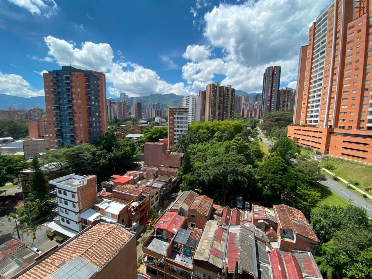 Apartamento en arriendo en Prados De, Sabaneta — foto 1 de 19