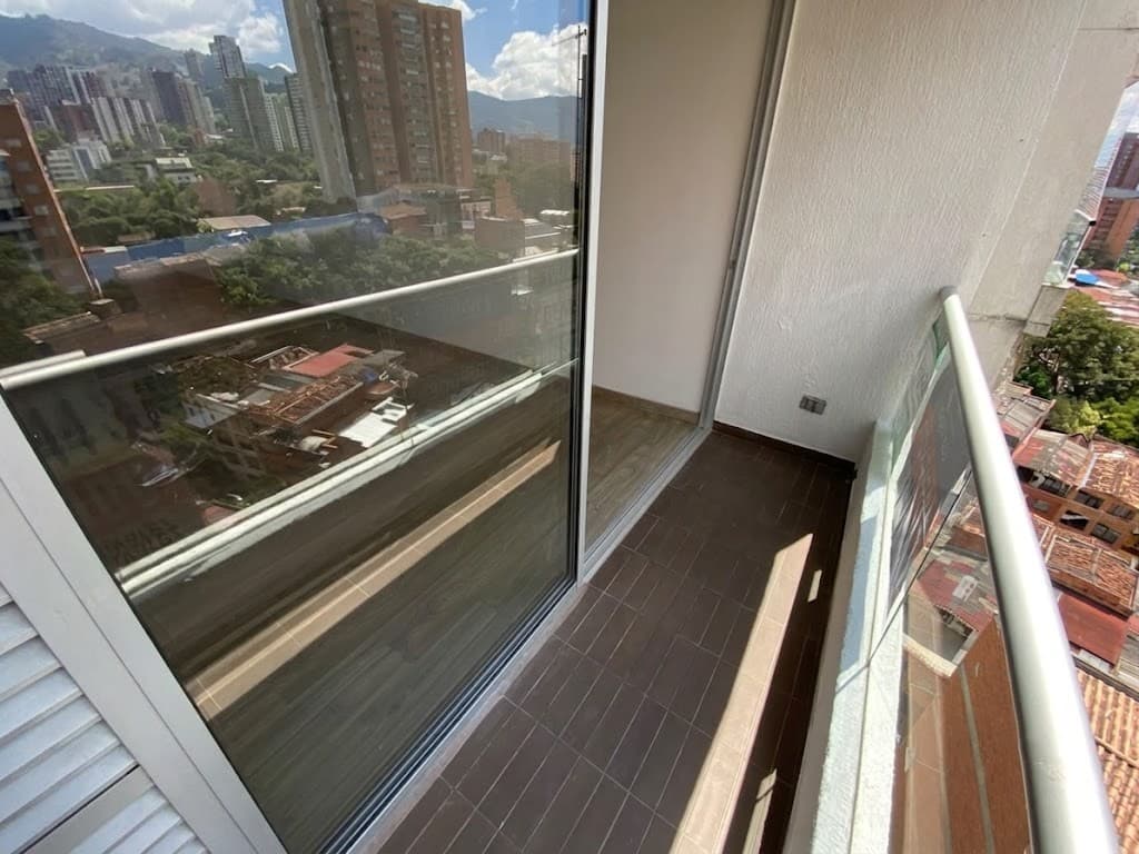 Apartamento en arriendo en Prados De, Sabaneta — foto 2 de 19