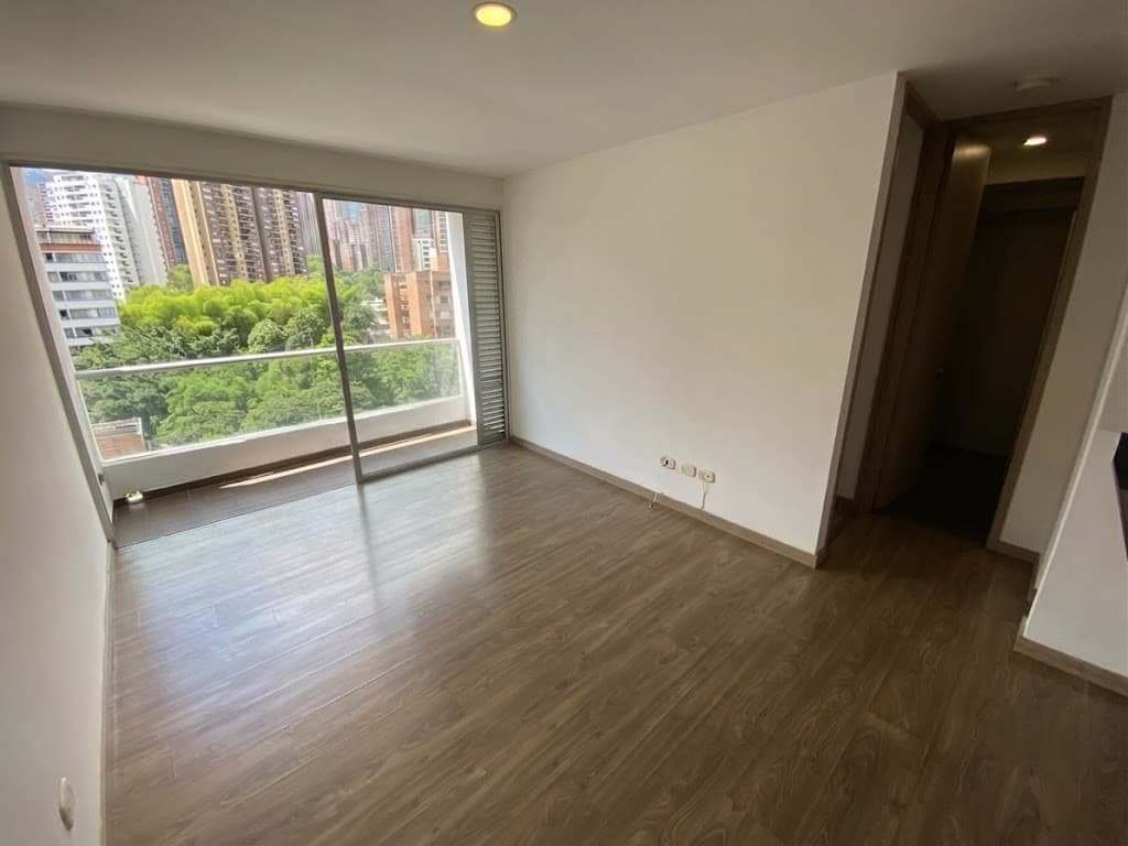 Apartamento en arriendo en Prados De, Sabaneta — foto 3 de 19