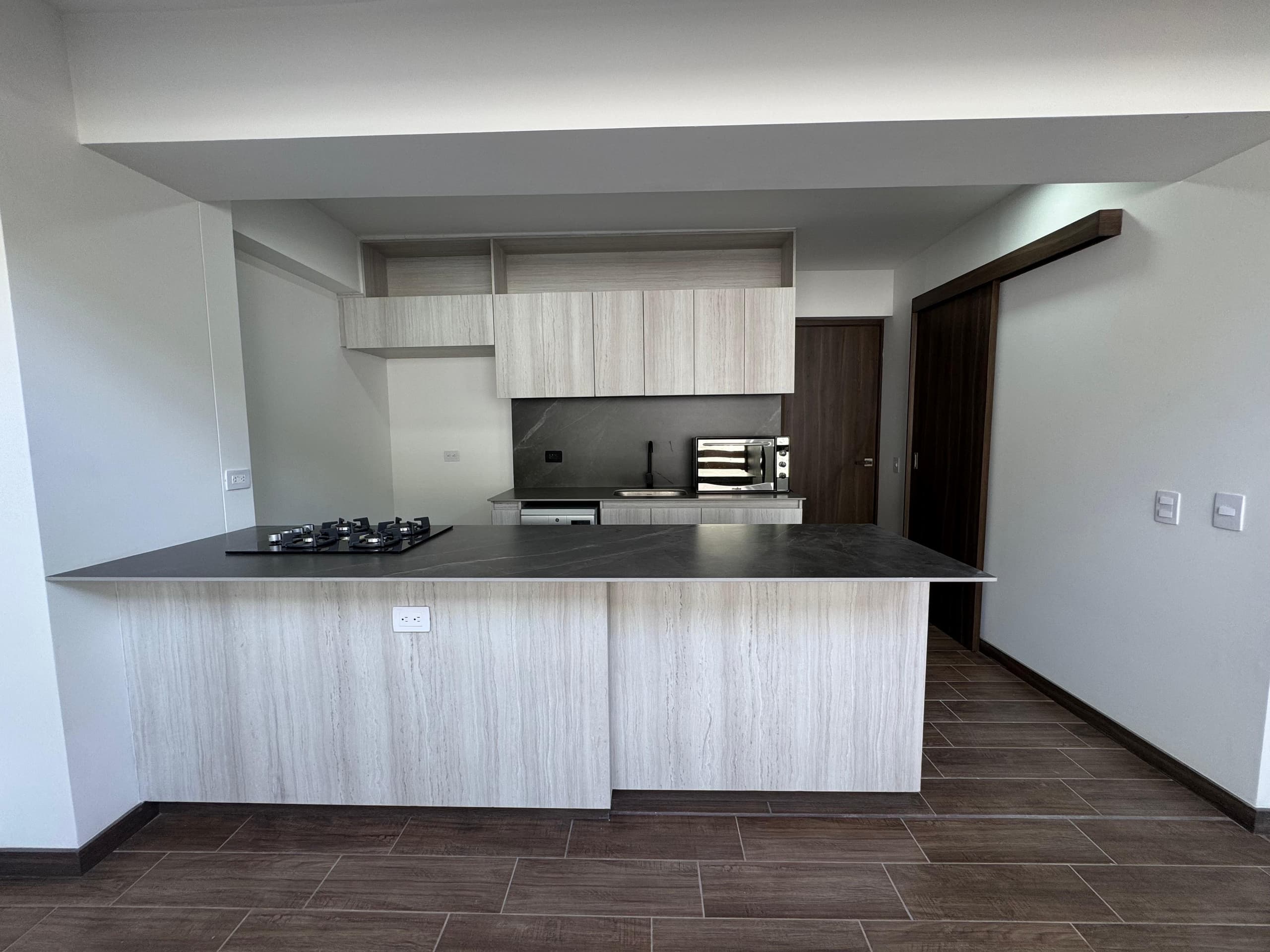 Apartamento en arriendo en El Campestre, Retiro — foto 4 de 19