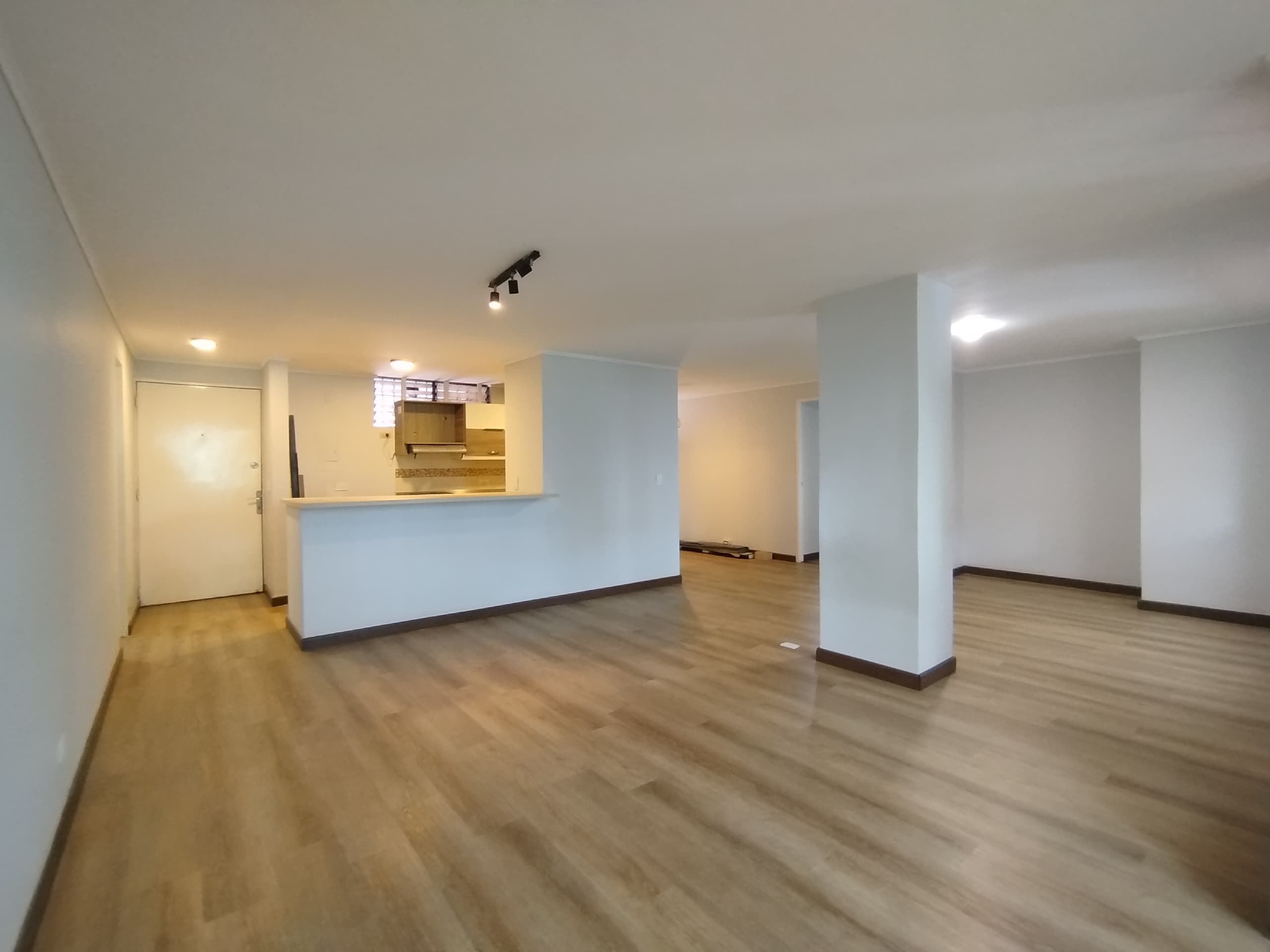Apartamento en arriendo en Alejandría, Poblado, Medellín — foto 5 de 14
