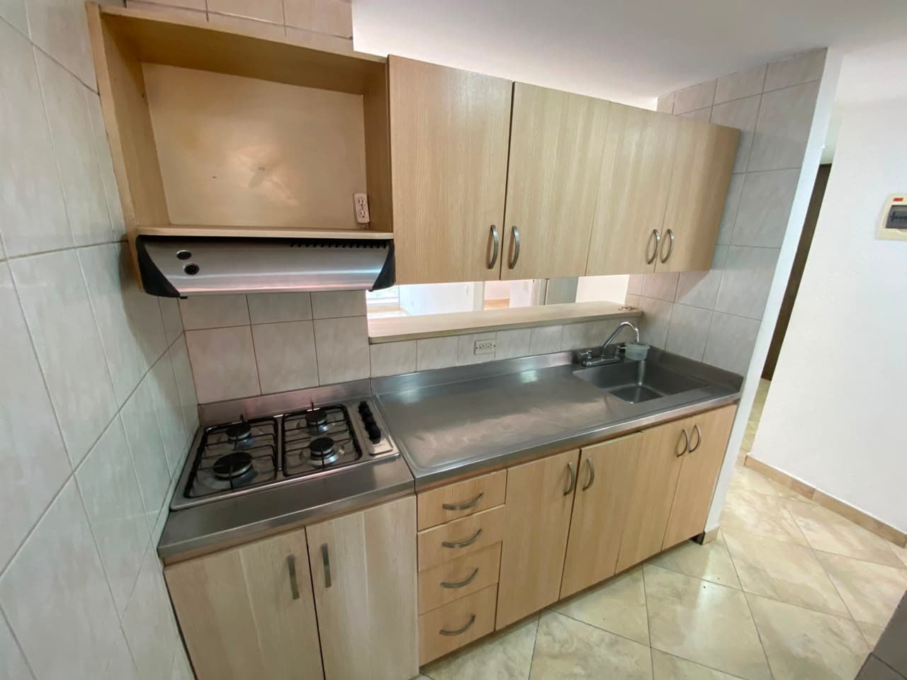 Apartamento en arriendo en Entreamigos, Sabaneta — foto 1 de 16