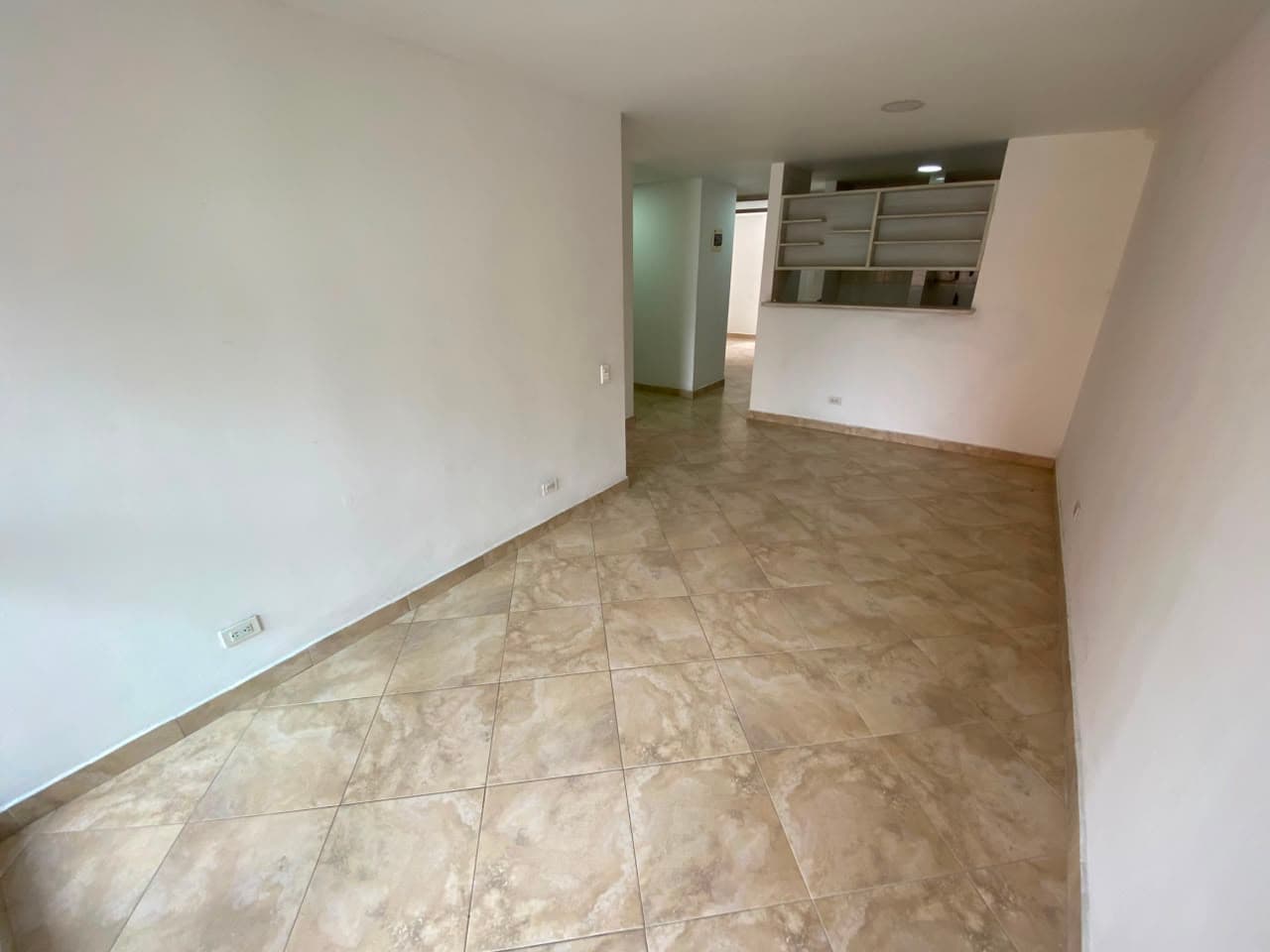 Apartamento en arriendo en Entreamigos, Sabaneta — foto 3 de 16