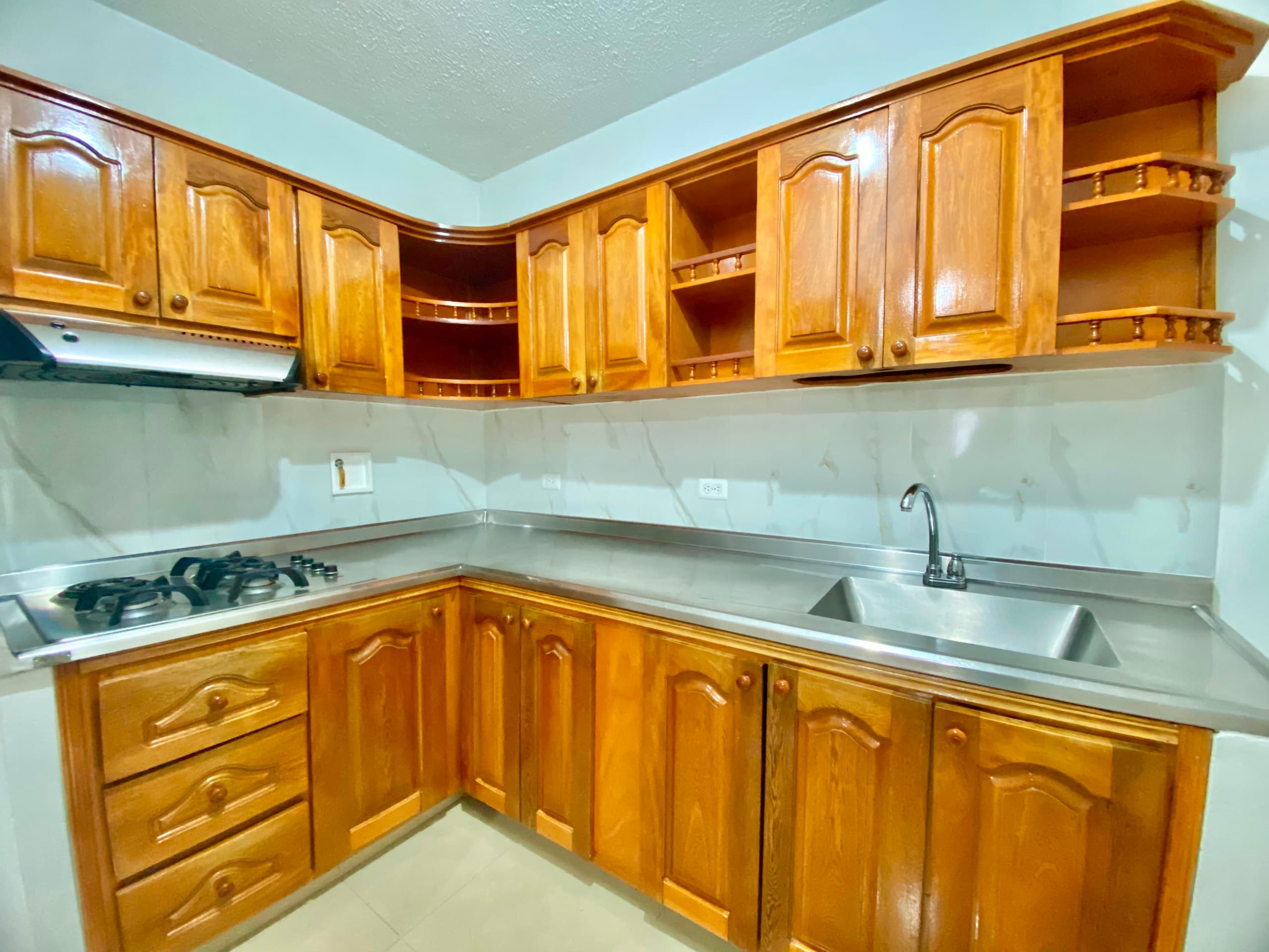 Apartamento en arriendo en Miravalle, Belen, Medellín — foto 1 de 15