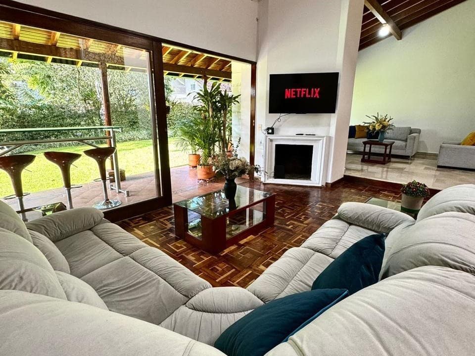 Casa Vivienda en arriendo en Loma del Chocho, Envigado — foto 3 de 20