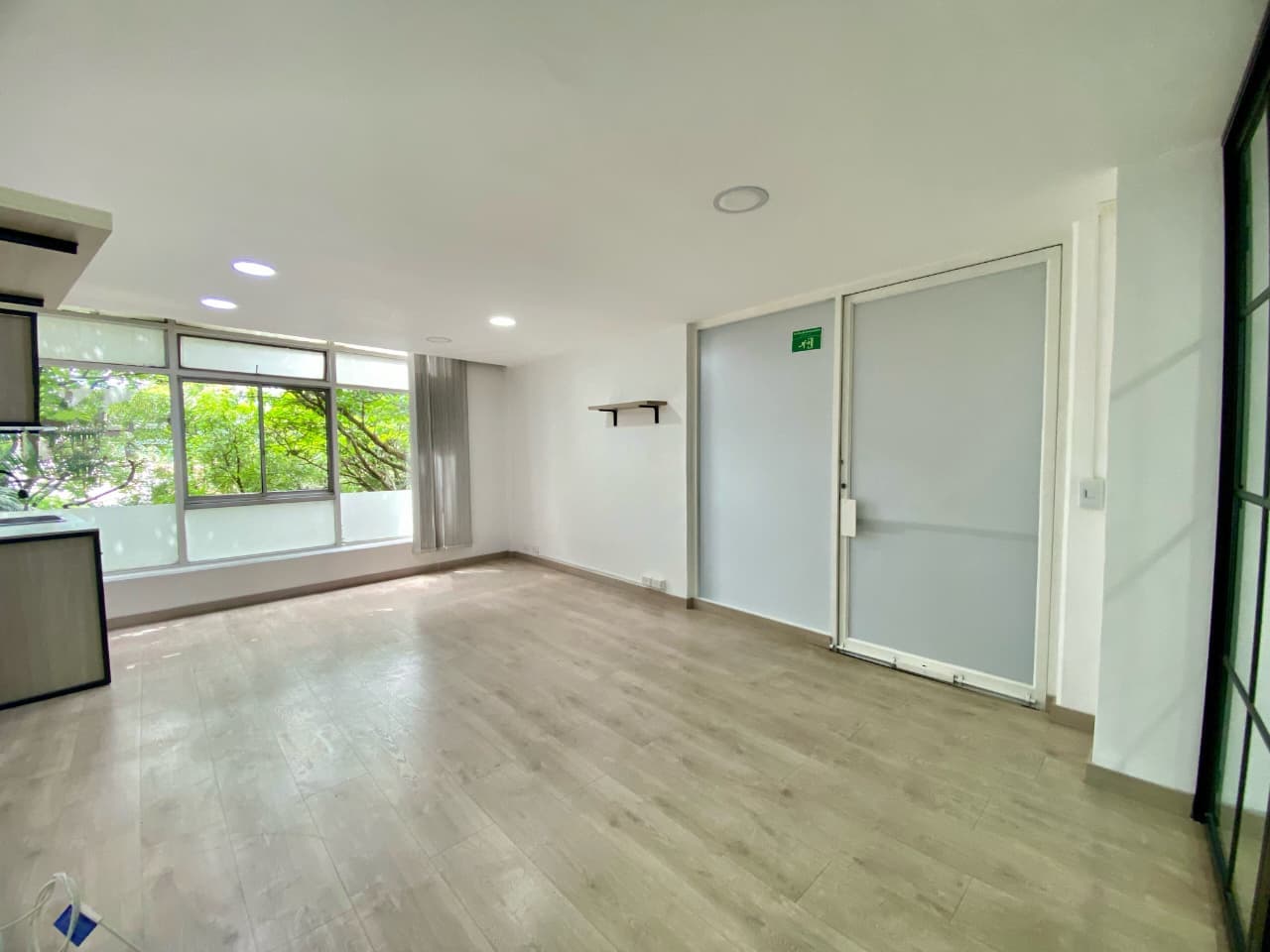 Oficina en arriendo en Nueva Villa Del Aburrá, Belen, Medellín — foto 3 de 12