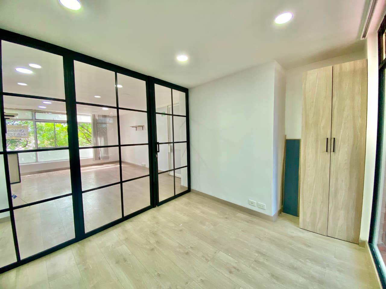 Oficina en arriendo en Nueva Villa Del Aburrá, Belen, Medellín — foto 4 de 12