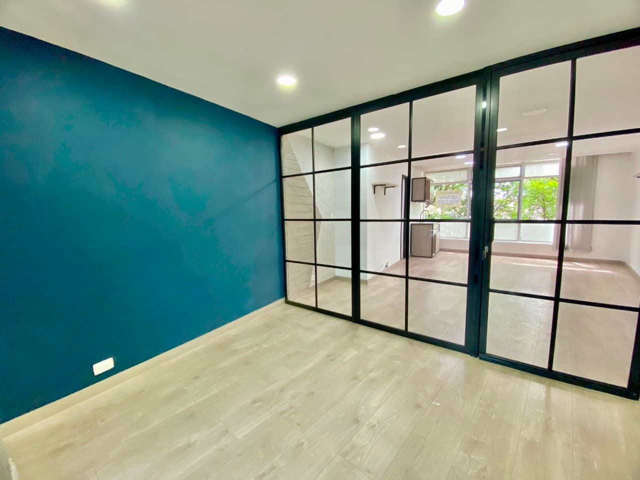 Oficina en arriendo en Nueva Villa Del Aburrá, Belen, Medellín — foto 5 de 12