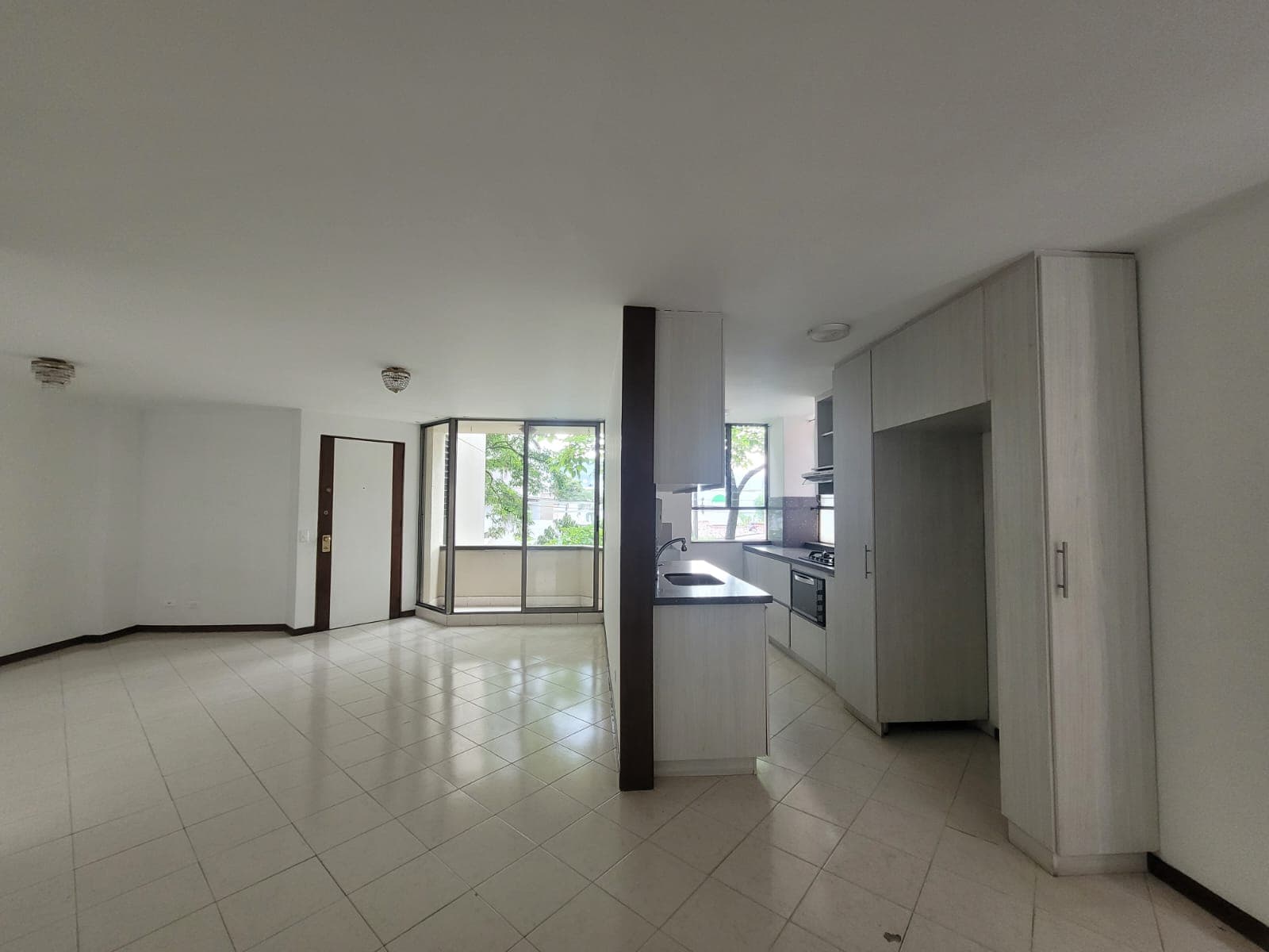 Apartamento en arriendo en Las Vegas, Envigado — foto 1 de 14