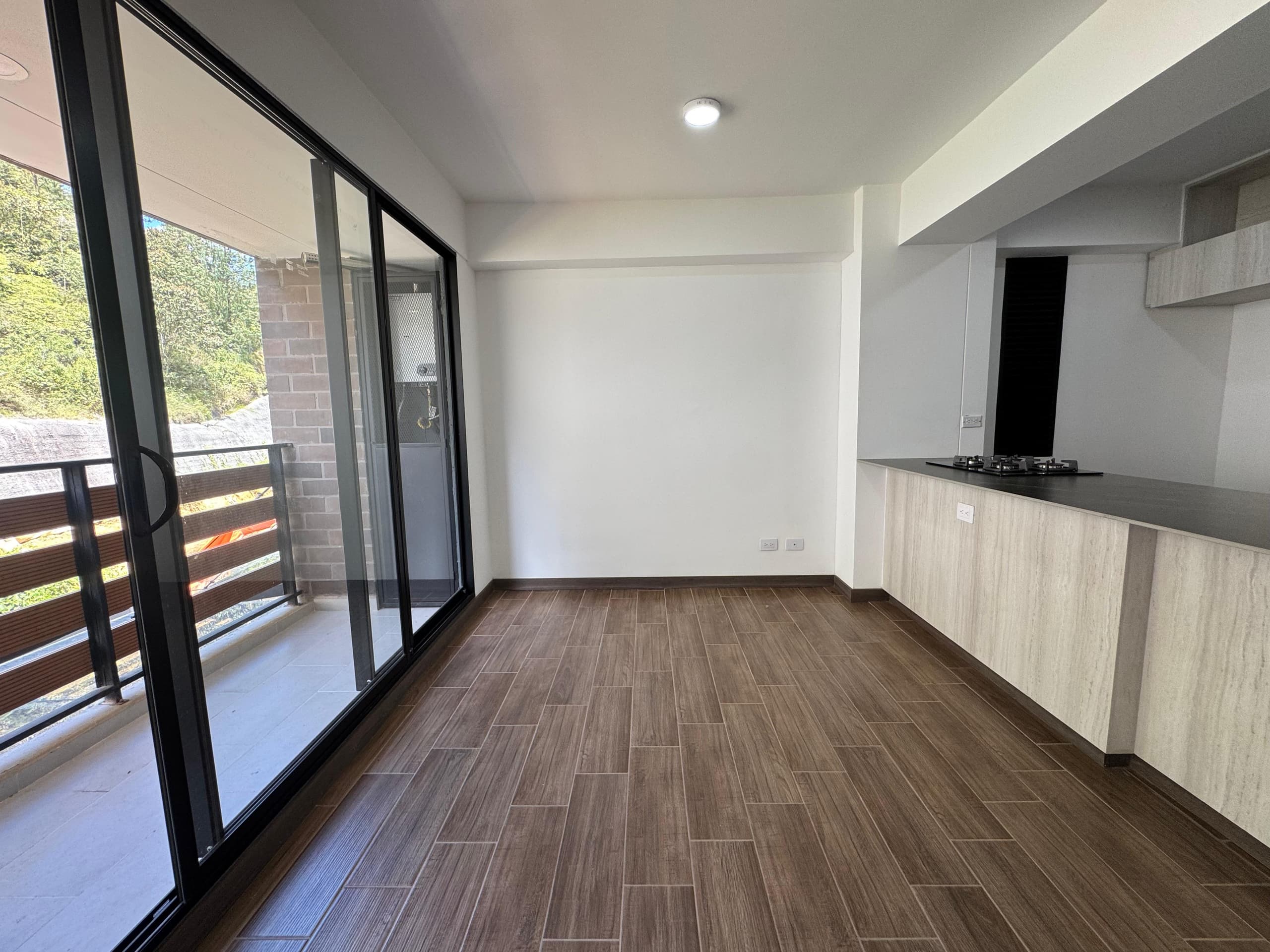 Apartamento en arriendo en El Campestre, Retiro — foto 4 de 20