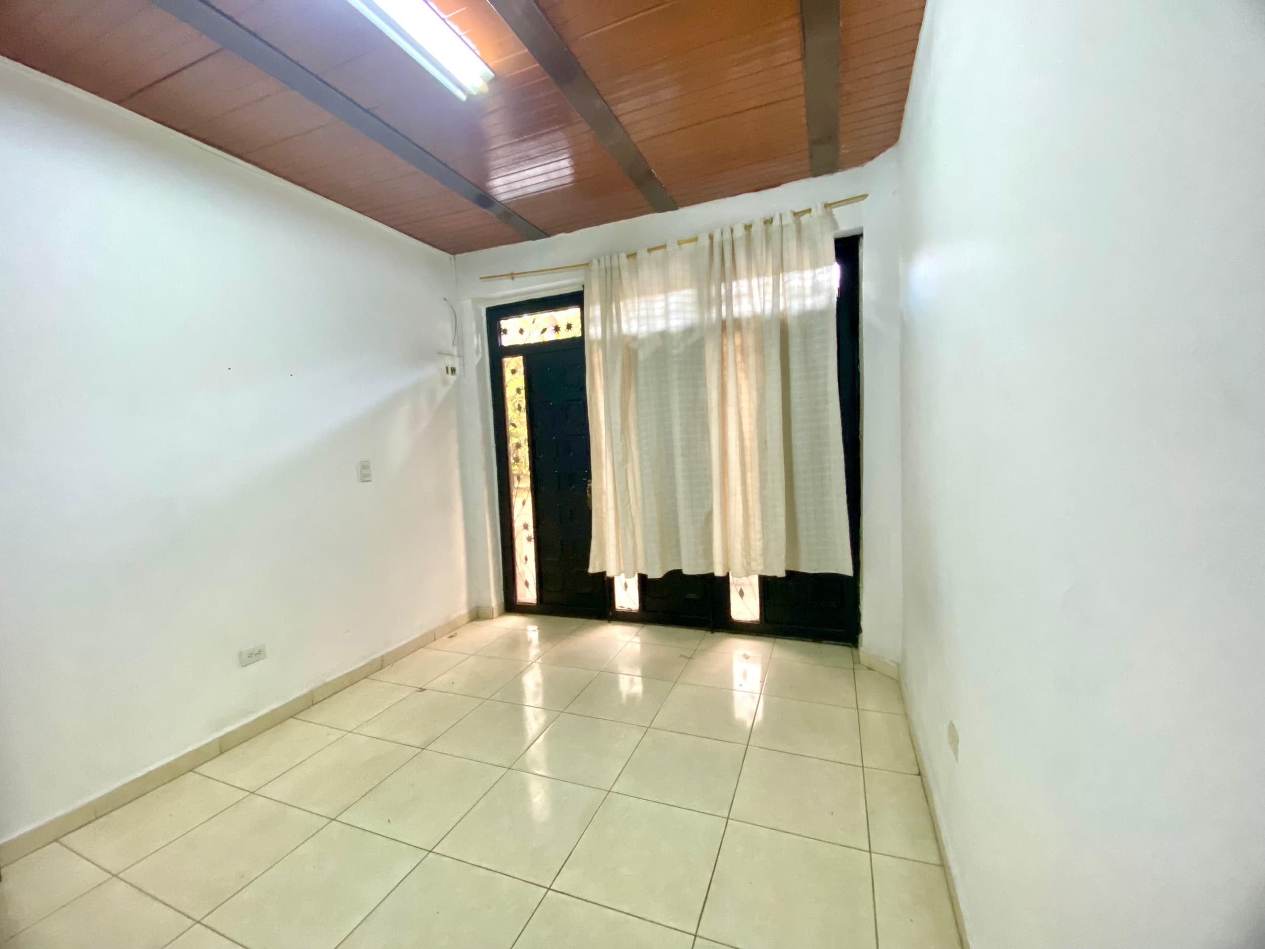 Apartaestudio en arriendo en Los Alpes, Belen, Medellín — foto 2 de 12