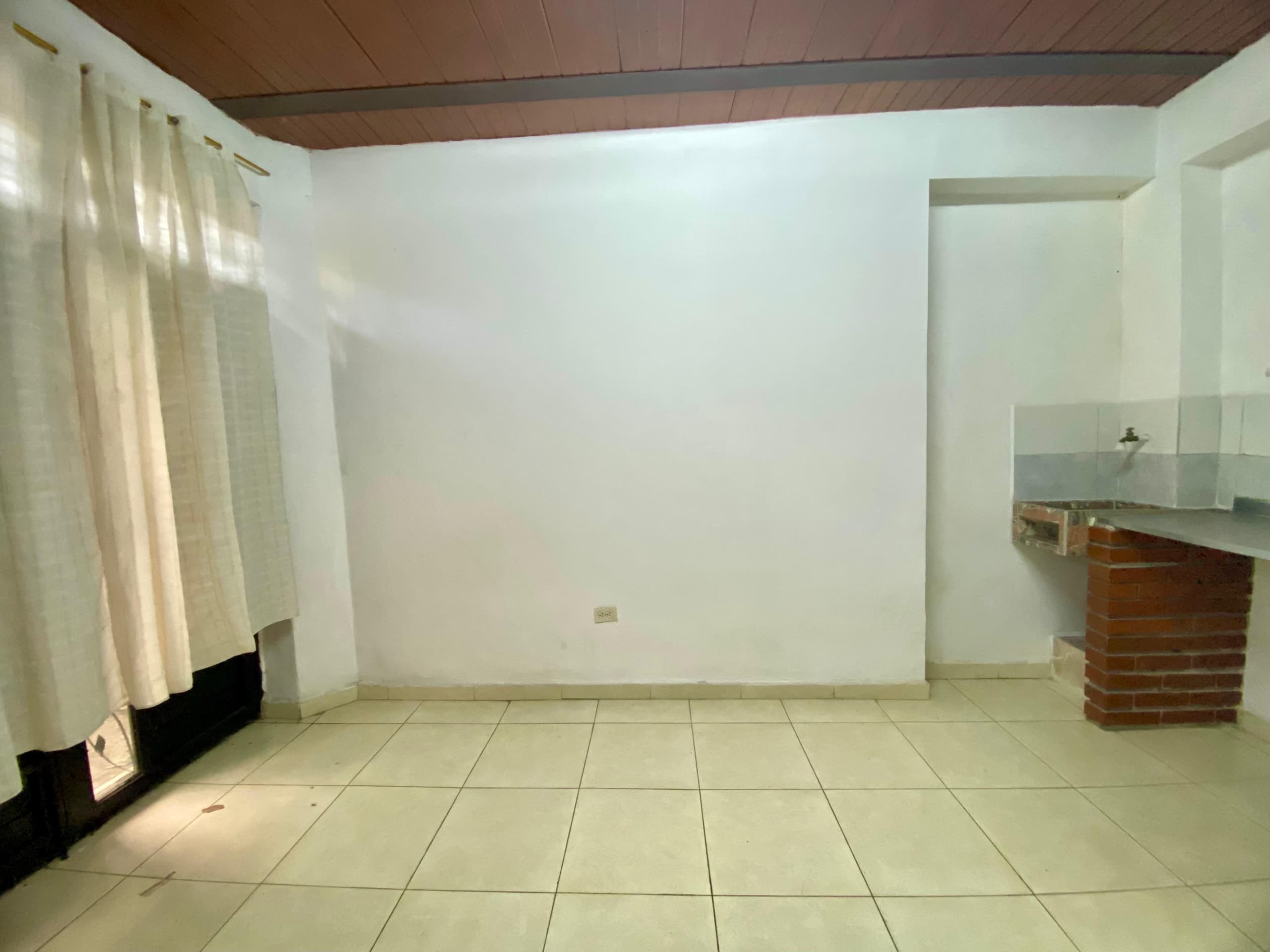 Apartaestudio en arriendo en Los Alpes, Belen, Medellín — foto 3 de 12