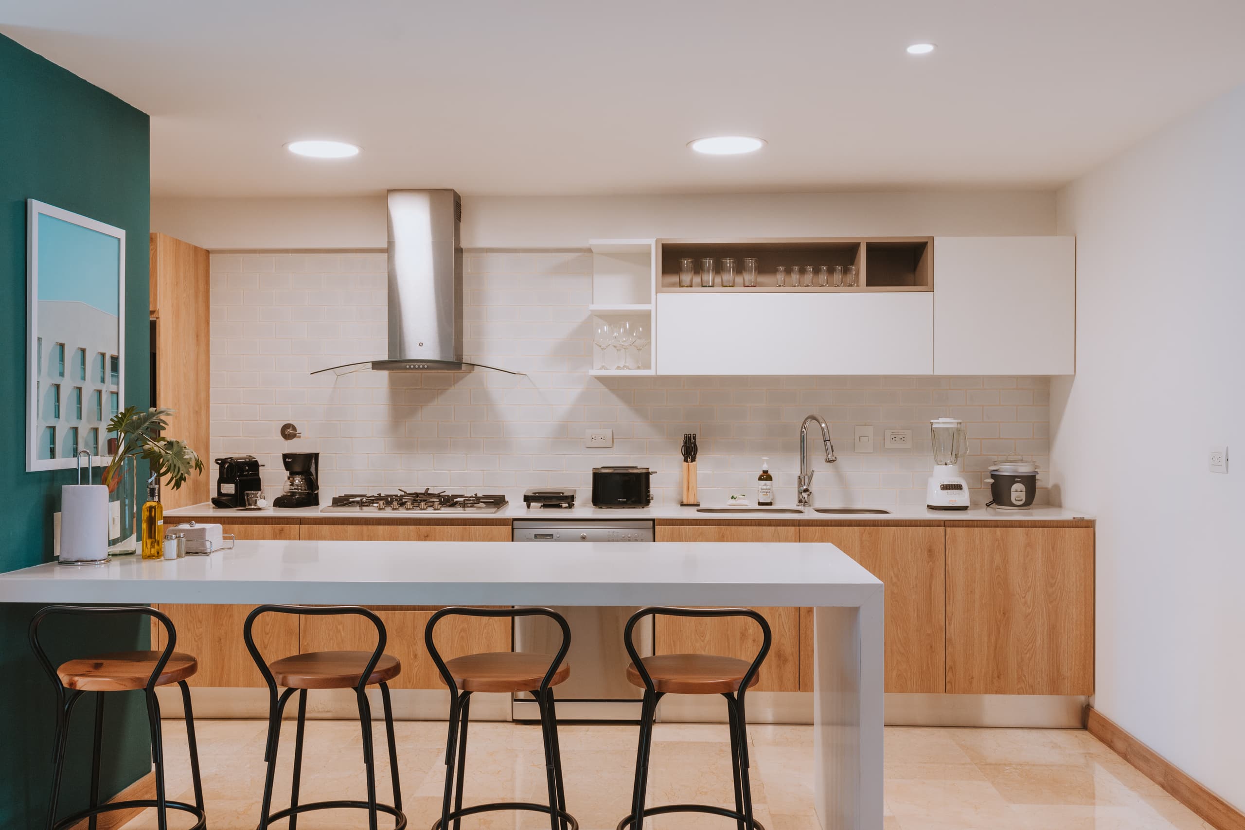 Apartamento en arriendo en Laureles, Medellín — foto 1 de 17