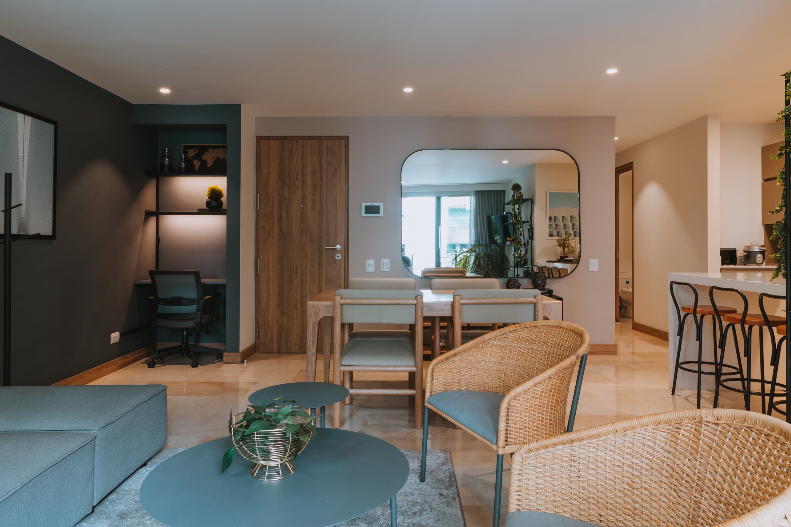 Apartamento en arriendo en Laureles, Medellín — foto 4 de 16