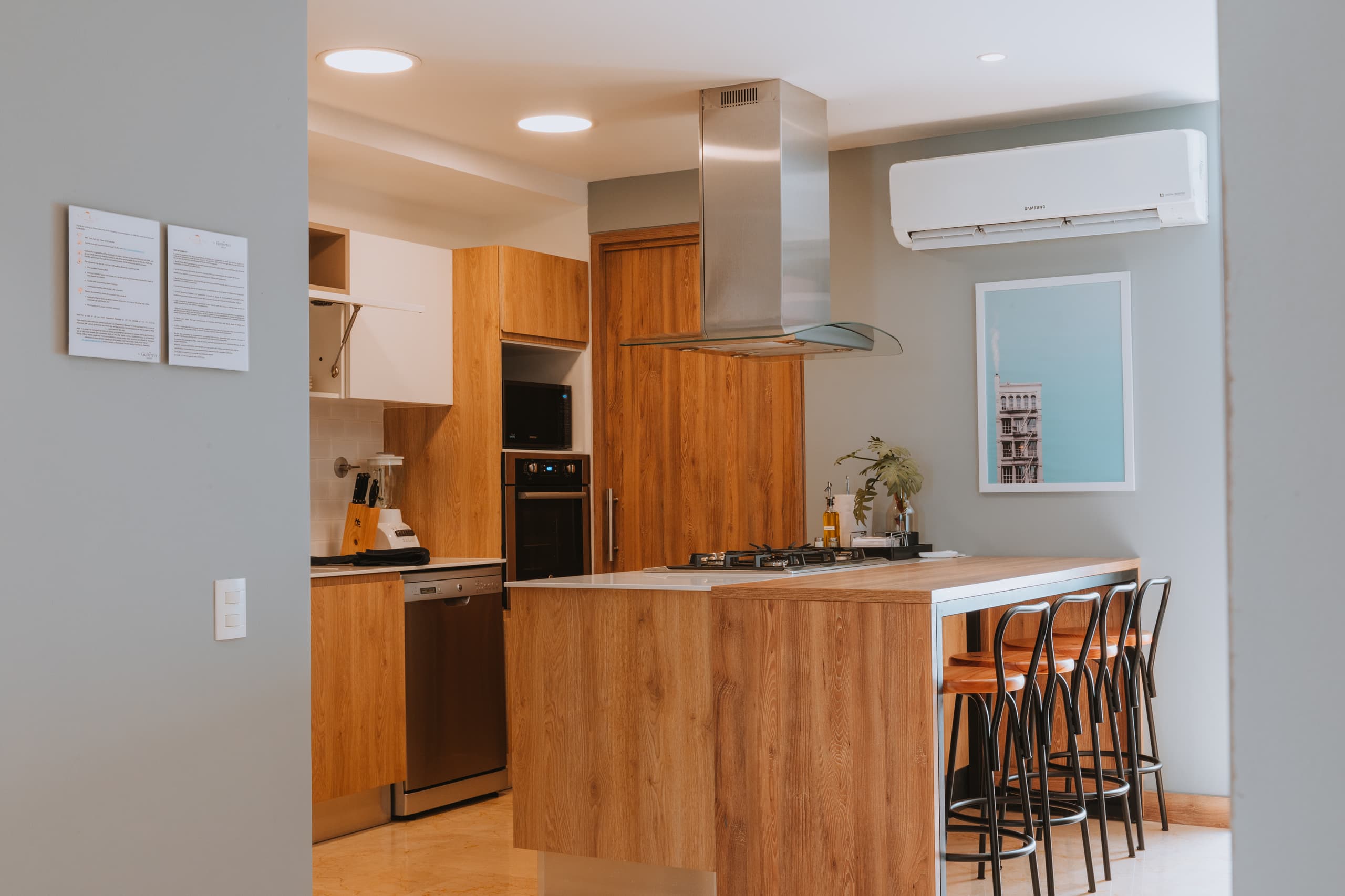 Apartamento en arriendo en Laureles, Medellín — foto 2 de 18