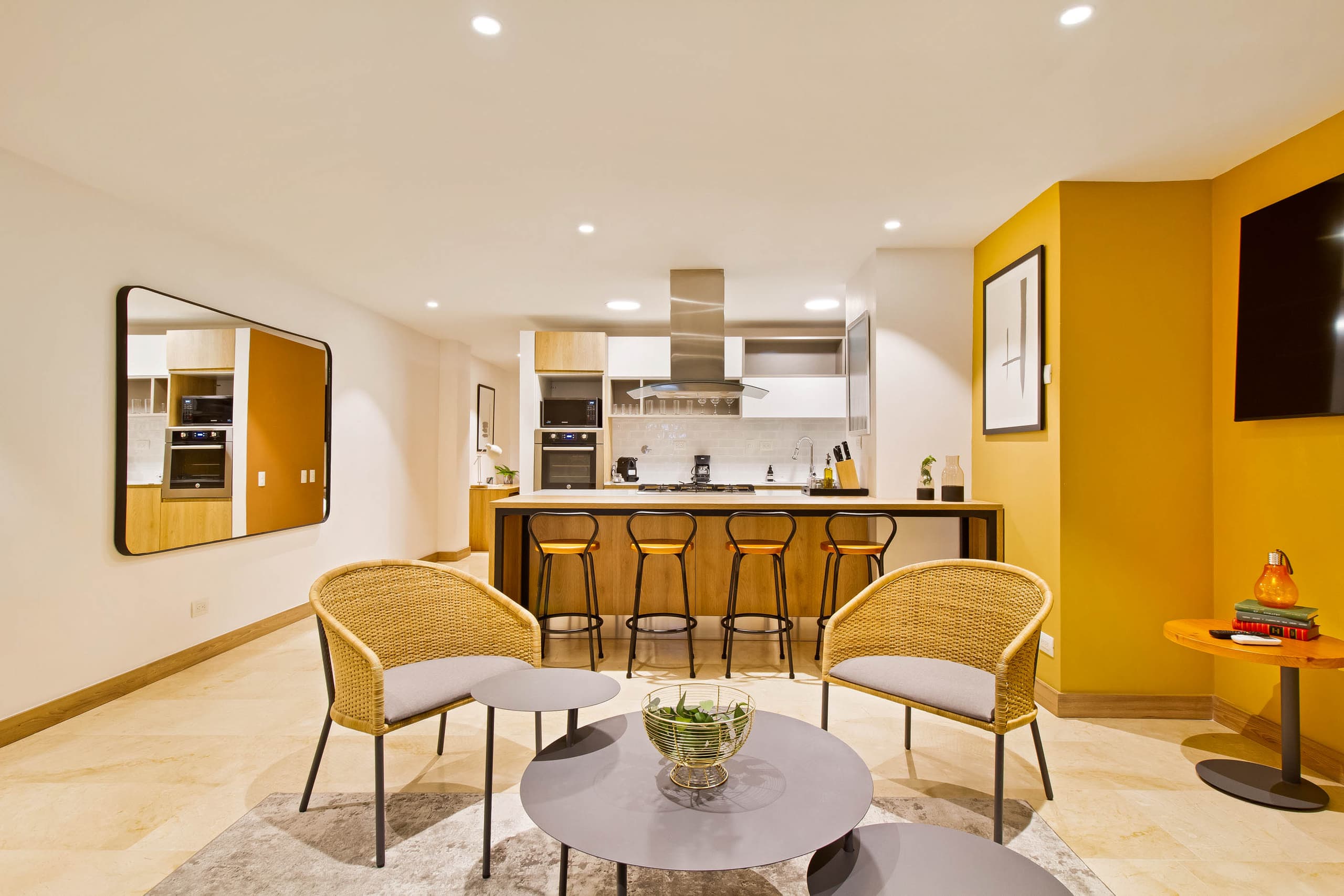 Apartaestudio en arriendo en Laureles, Medellín — foto 4 de 17