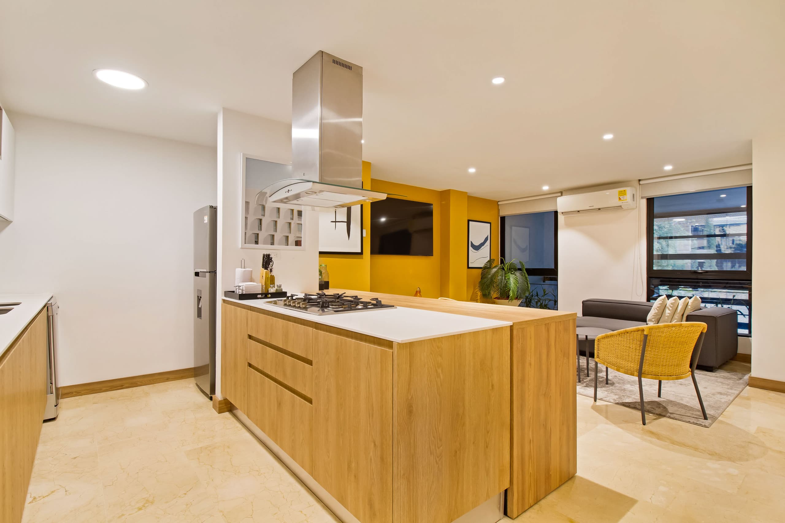 Apartaestudio en arriendo en Laureles, Medellín — foto 5 de 17