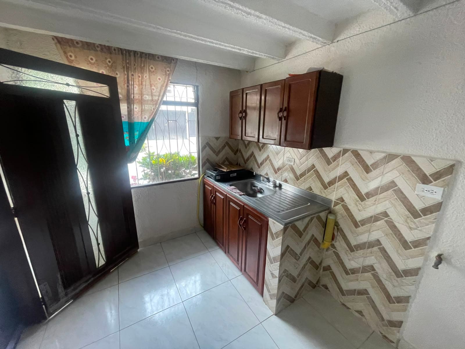 Apartaestudio en arriendo en La Nubia, Belen, Medellín — foto 3 de 11