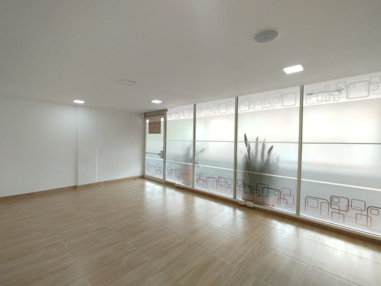 Oficina en arriendo en Nueva Villa Del Aburrá, Belen, Medellín — foto 4 de 12