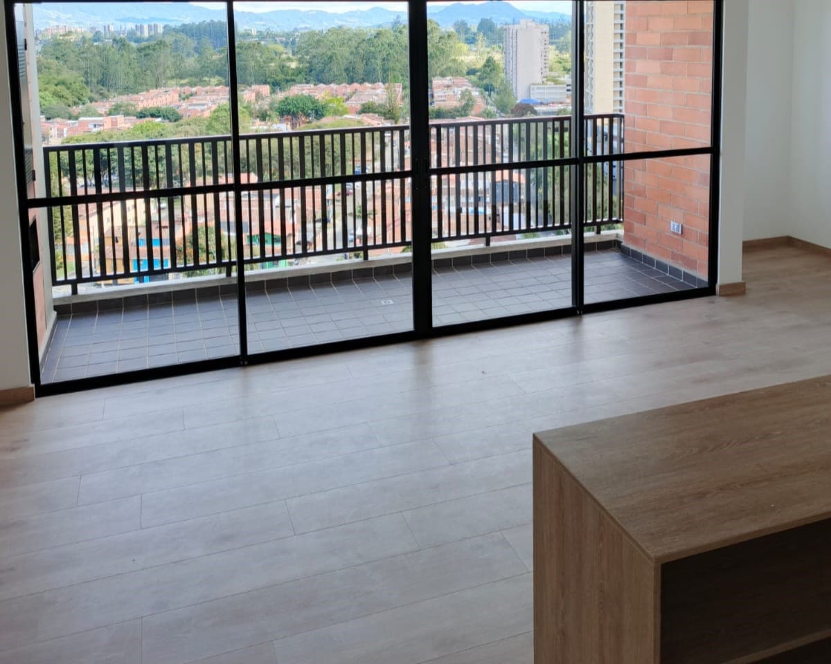 Apartamento en arriendo en Rionegro — foto 2 de 18